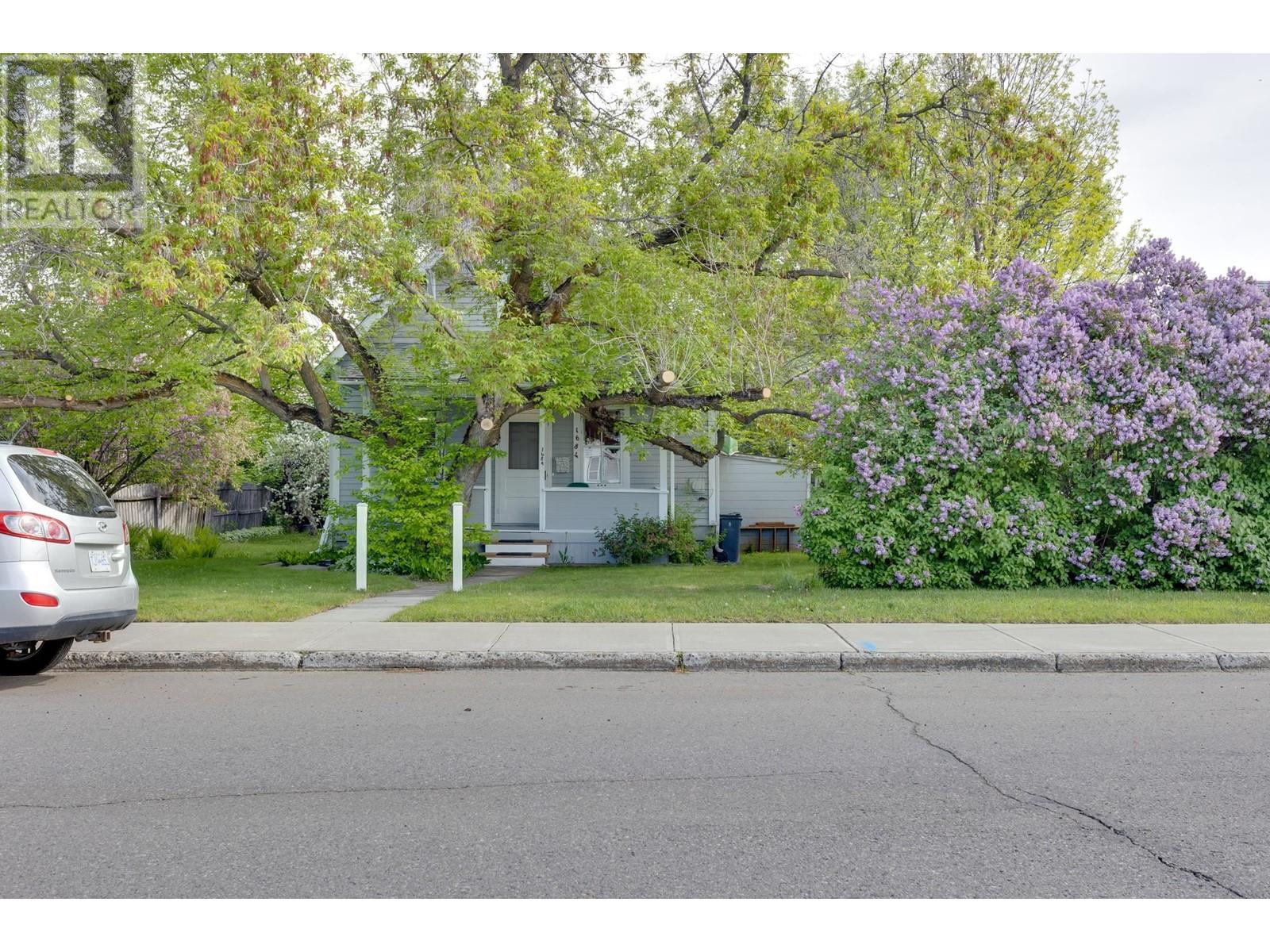 Property at 1684 5TH AVENUE image 1