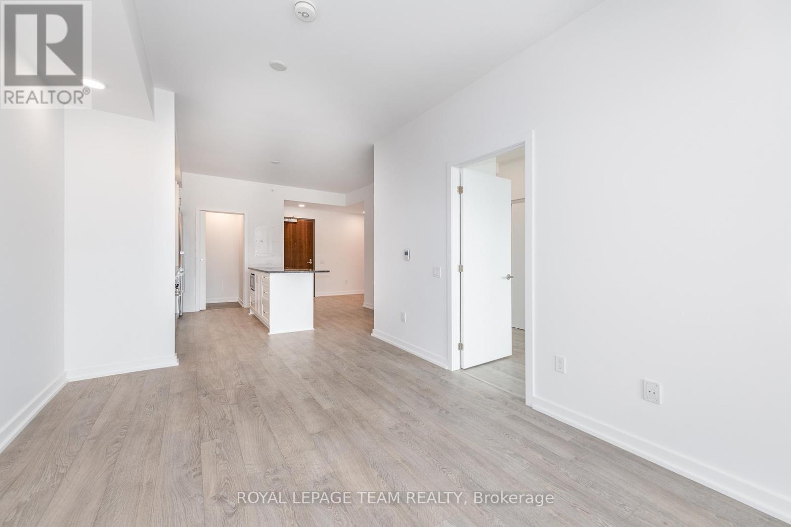 310 - 320 Miwate Private, Ottawa, Ontario  K1R 0E1 - Photo 15 - X12176168