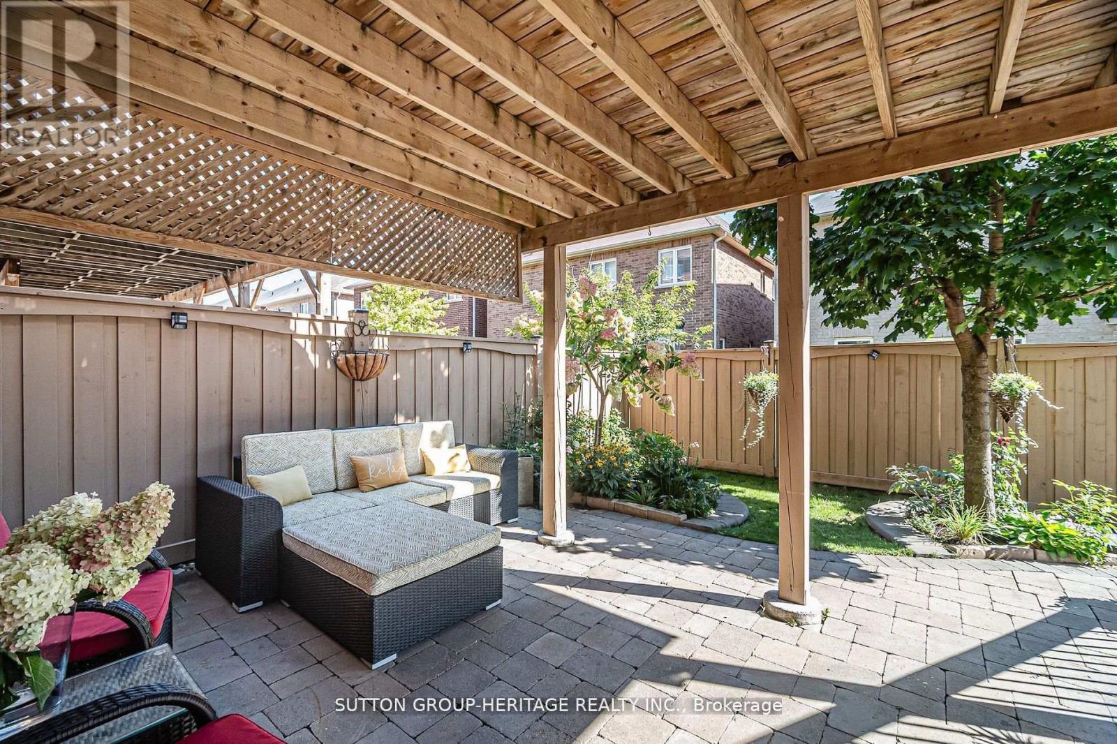 9 Halliday Street, Ajax, Ontario  L1Z 0N3 - Photo 47 - E12179315
