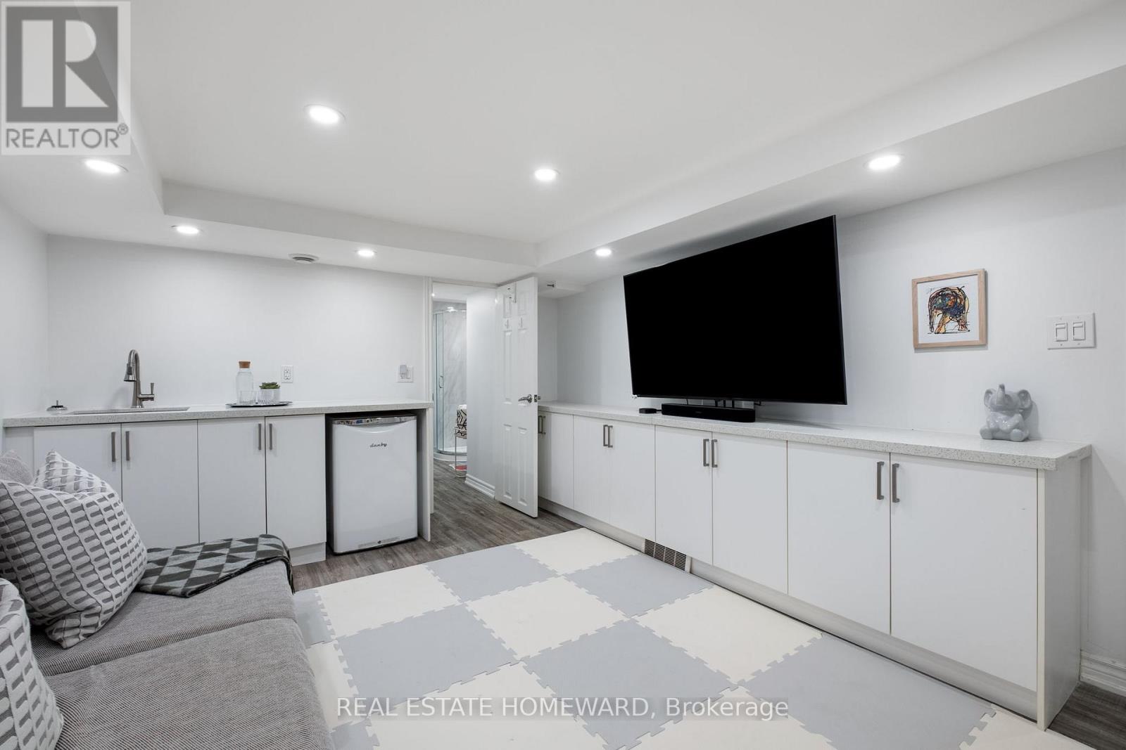 58 Columbine Avenue, Toronto (The Beaches), Ontario  M4L 1P5 - Photo 22 - E12179366