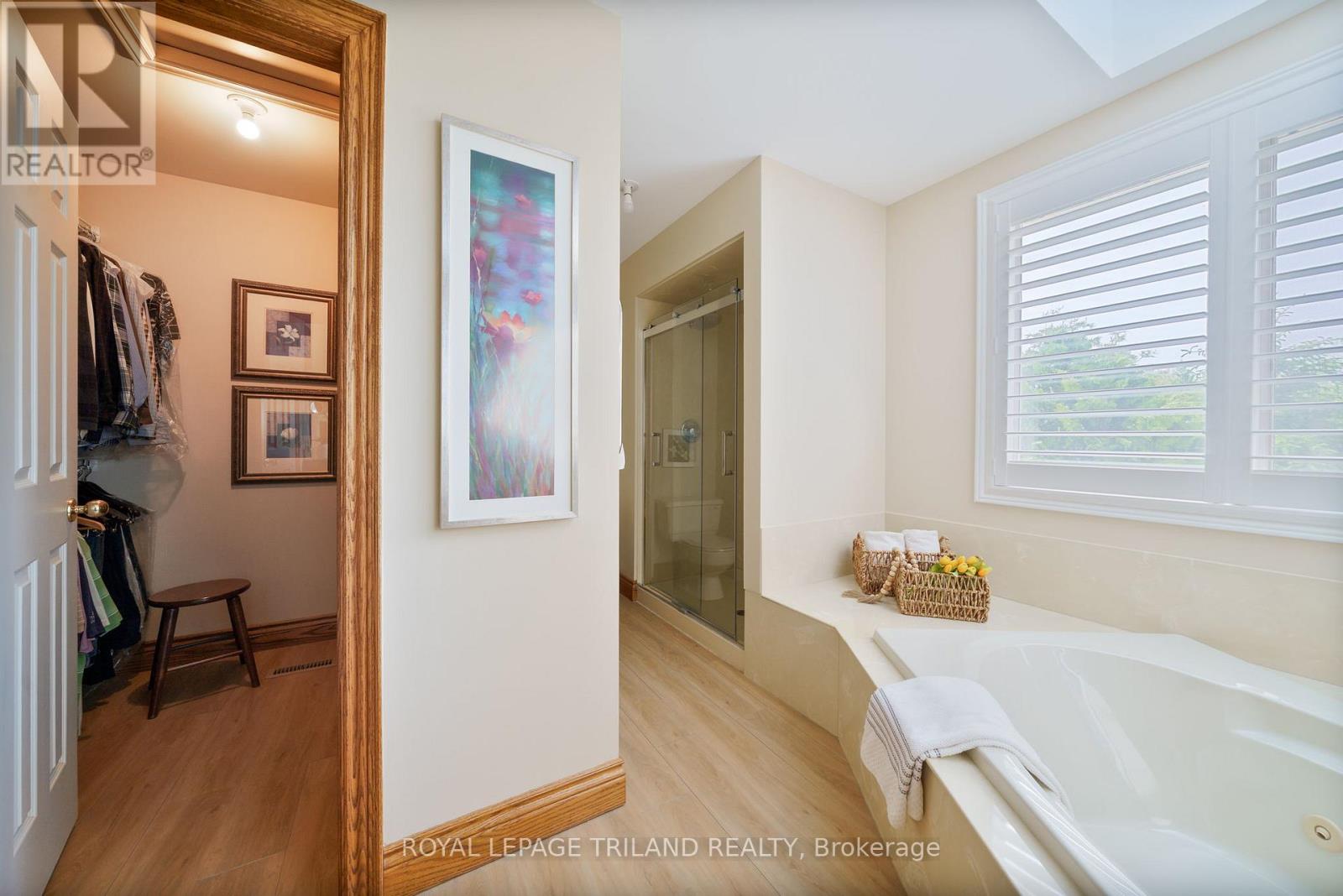 35 Kirk Drive, London South, Ontario  N6P 1E2 - Photo 27 - X12179258
