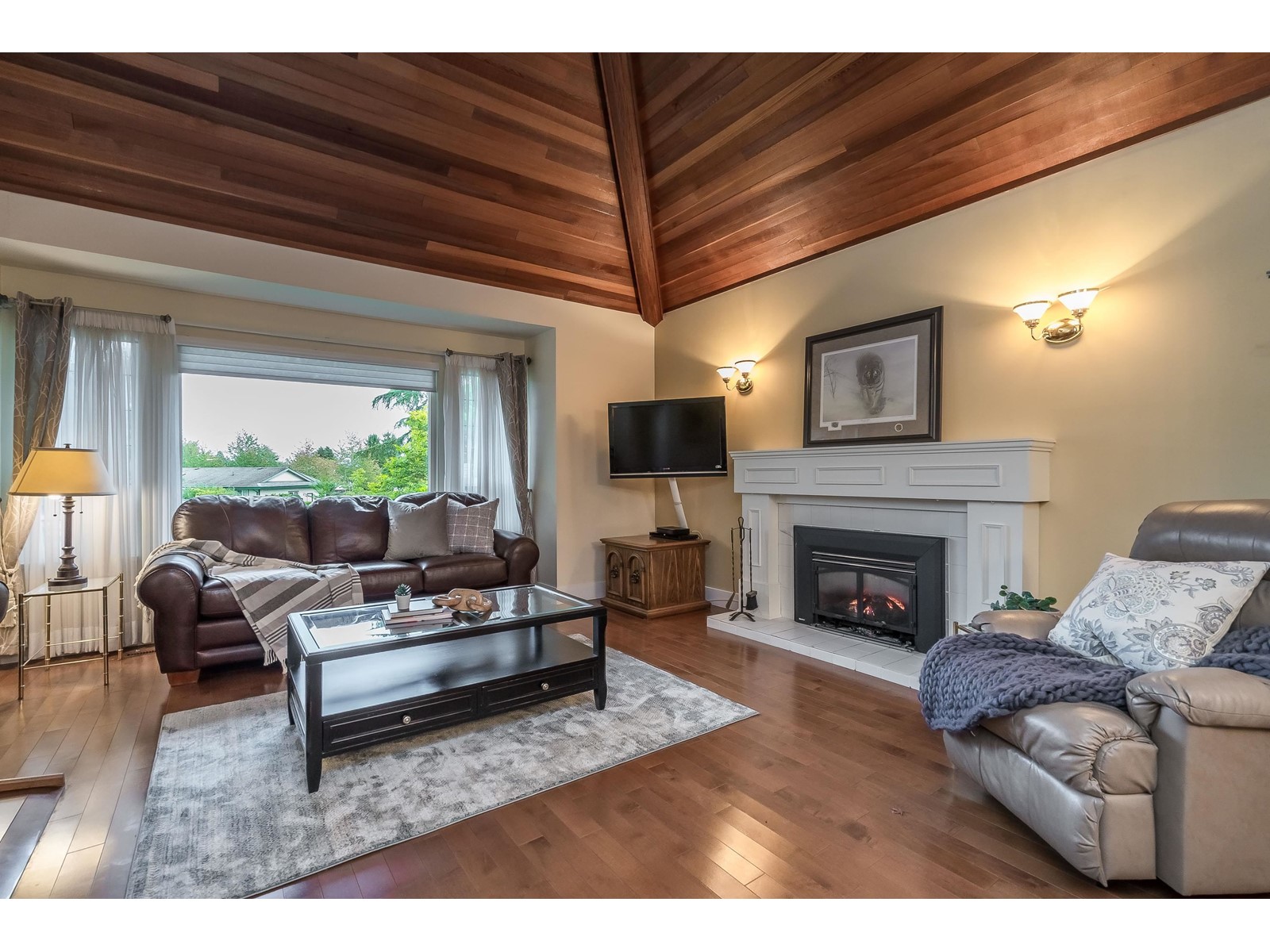 Property at 15336 KILLARNEY CLOSE image 4