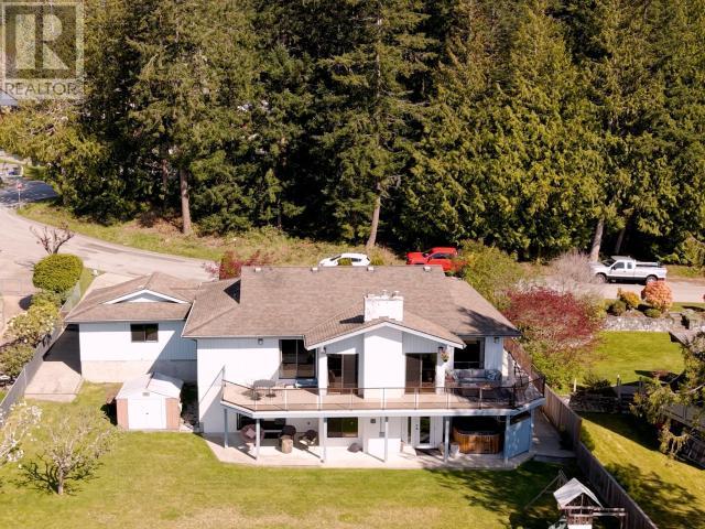 Property at 7143 LADNER STREET image 1
