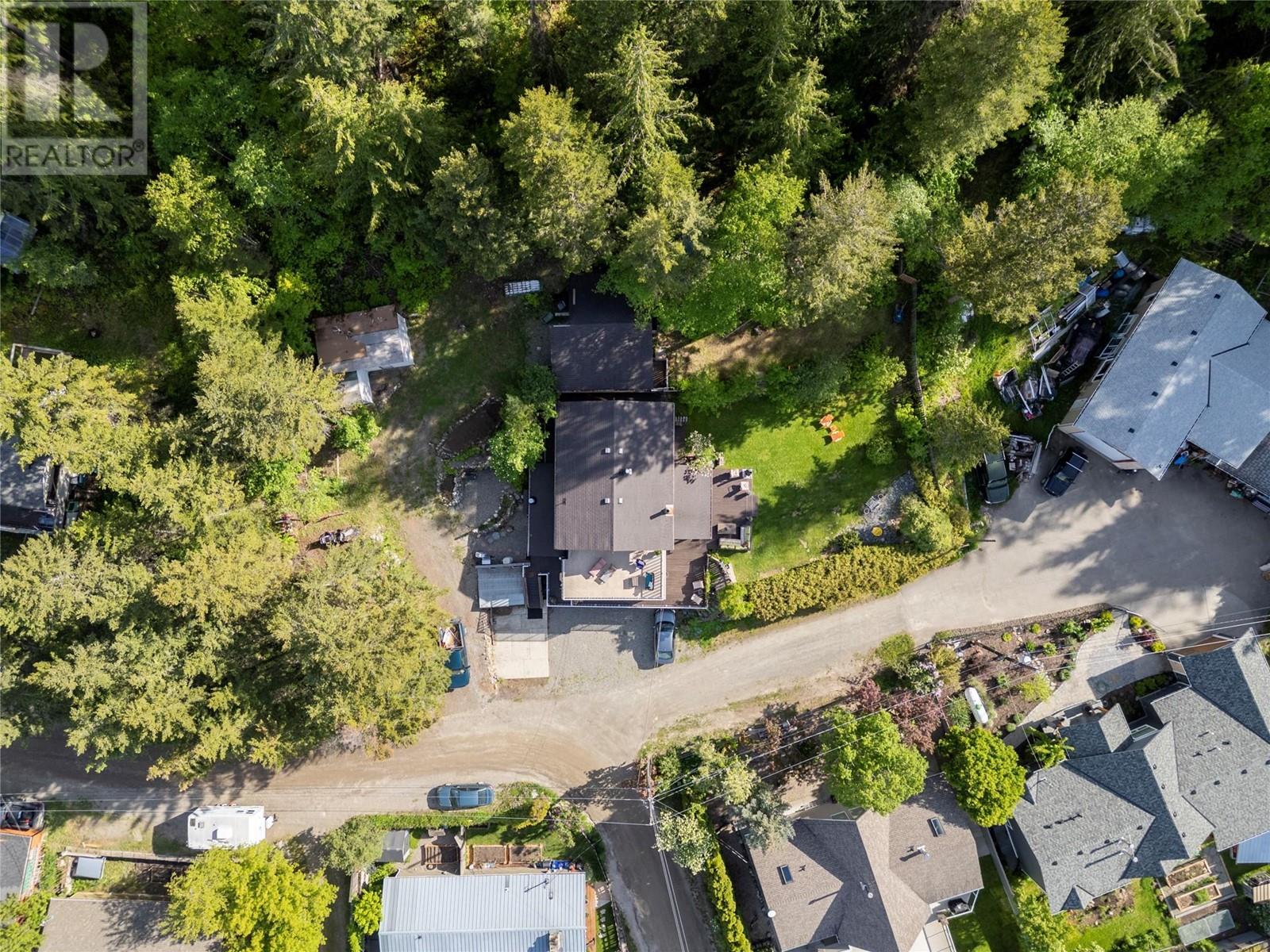 2250 PAUL LAKE Road, Kamloops, BC V2H1N9