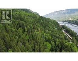 Lot 1 - 9 Arrow Lakes Drive, castlegar, British Columbia