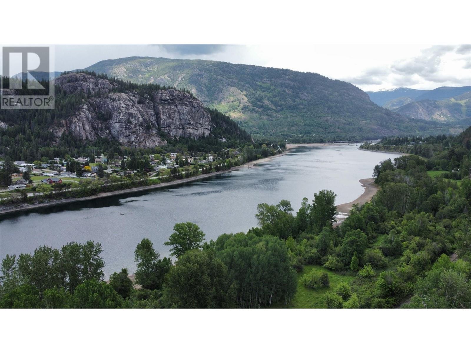 Lot 1 - 9 Arrow Lakes Drive, Castlegar, British Columbia  V1N 3N3 - Photo 15 - 10349514