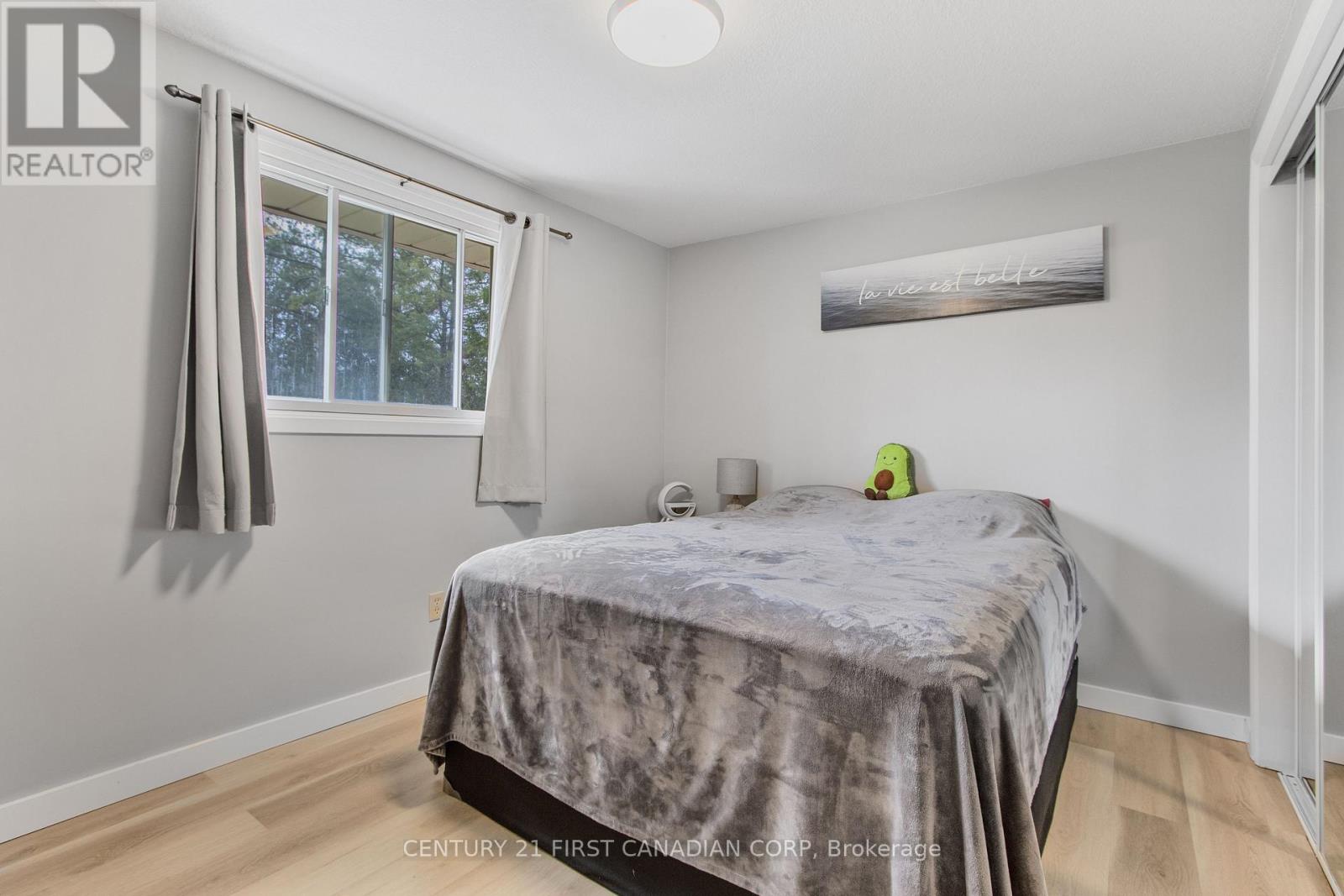 55 St Lawrence Place, London South, Ontario  N6J 2G4 - Photo 22 - X12179512
