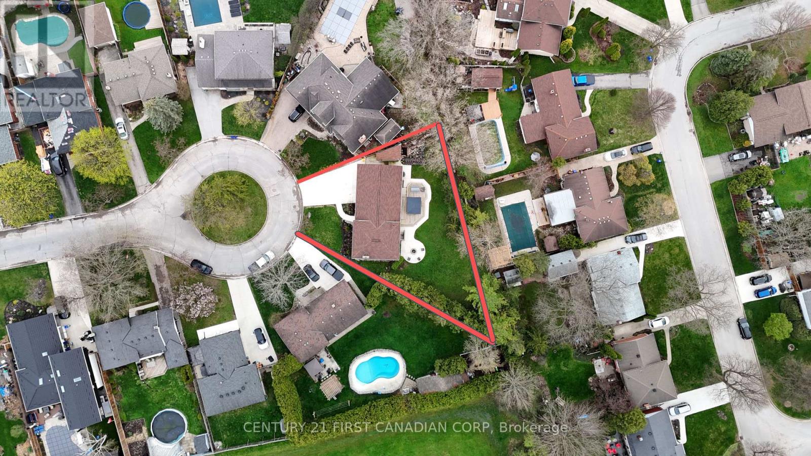 55 St Lawrence Place, London South, Ontario  N6J 2G4 - Photo 7 - X12179512