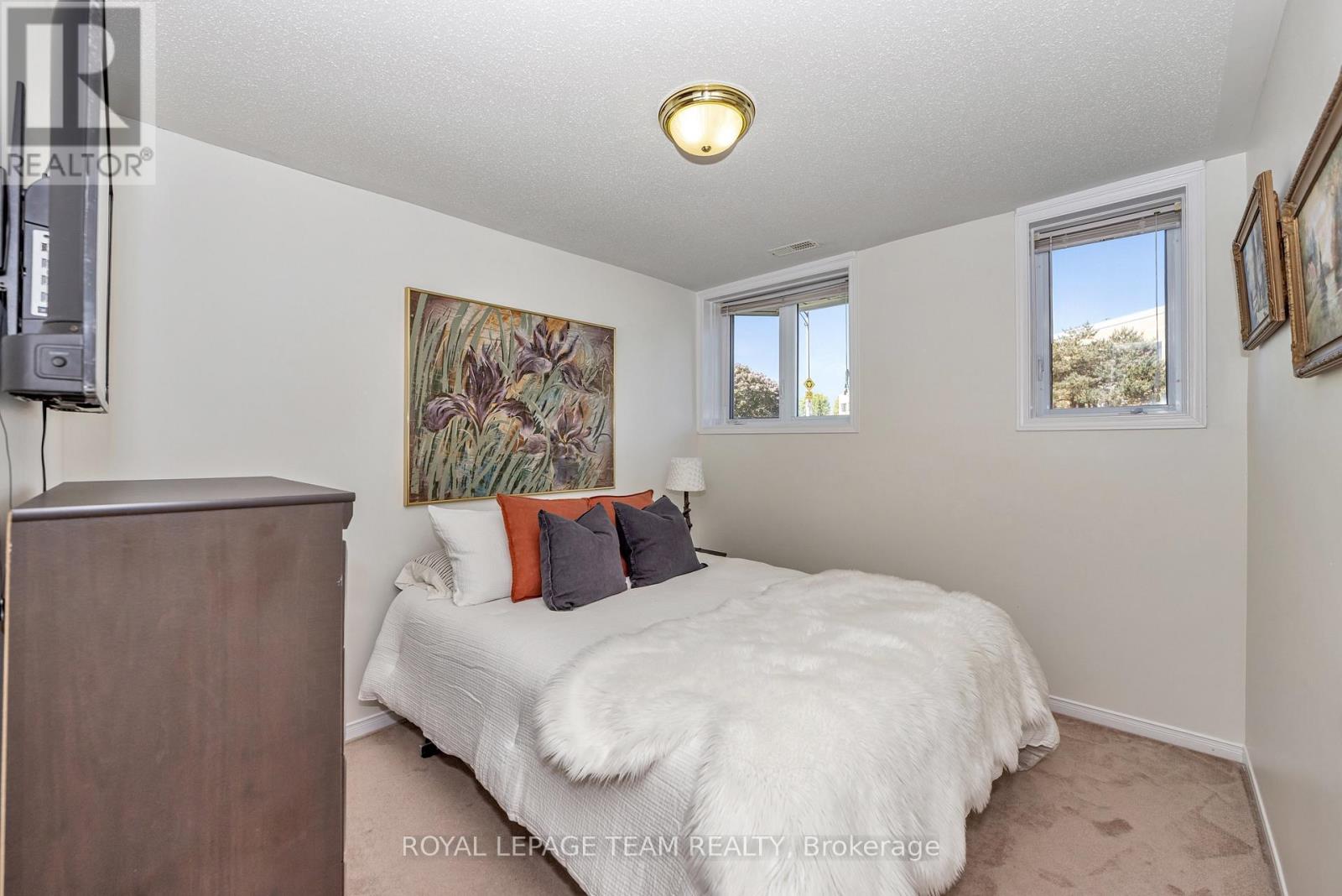 6 - 85 Cresthaven Drive, Ottawa, Ontario  K2G 6T9 - Photo 21 - X12179435