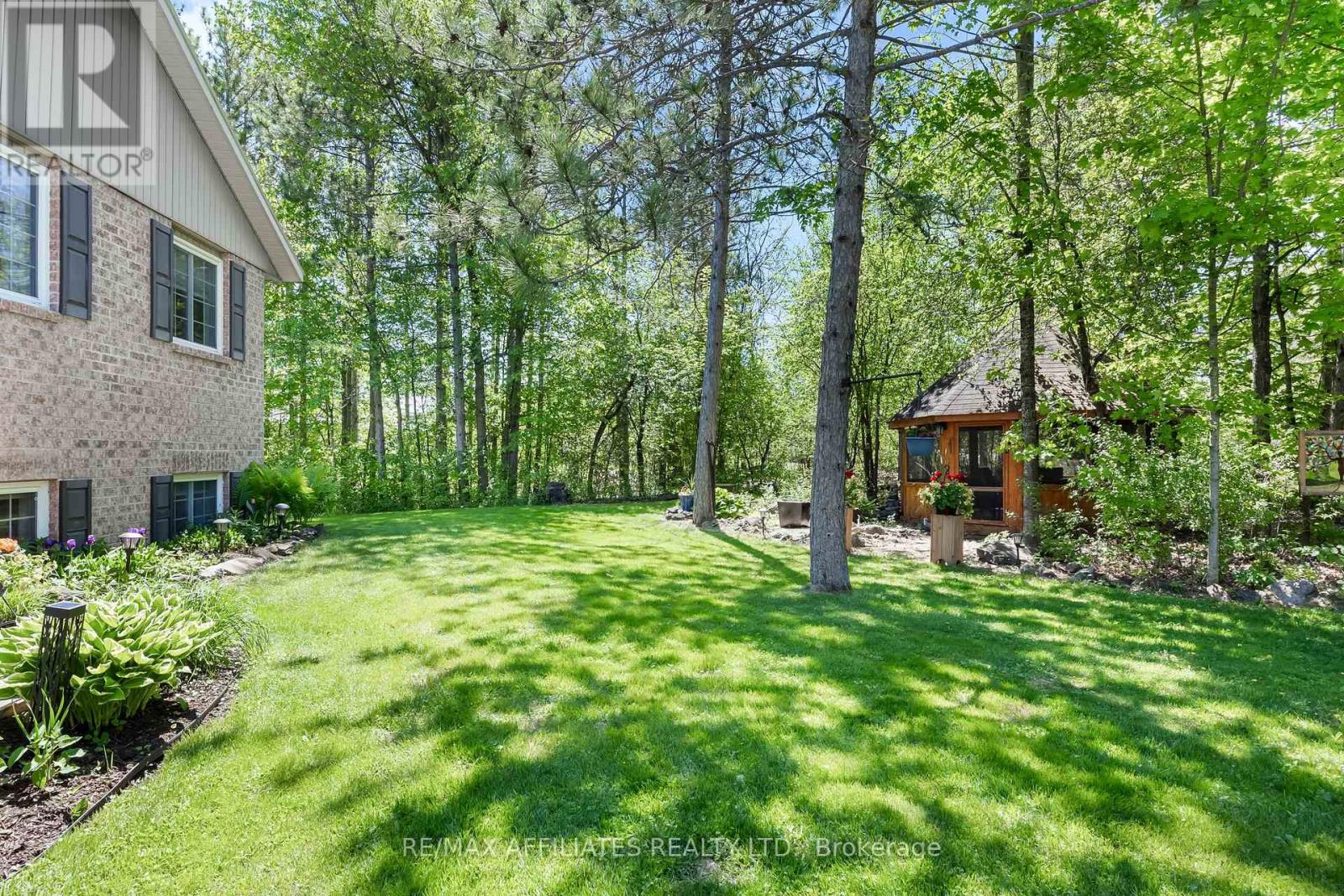 141 Pine Ridge Drive, Beckwith, Ontario  K7C 3P2 - Photo 3 - X12179500