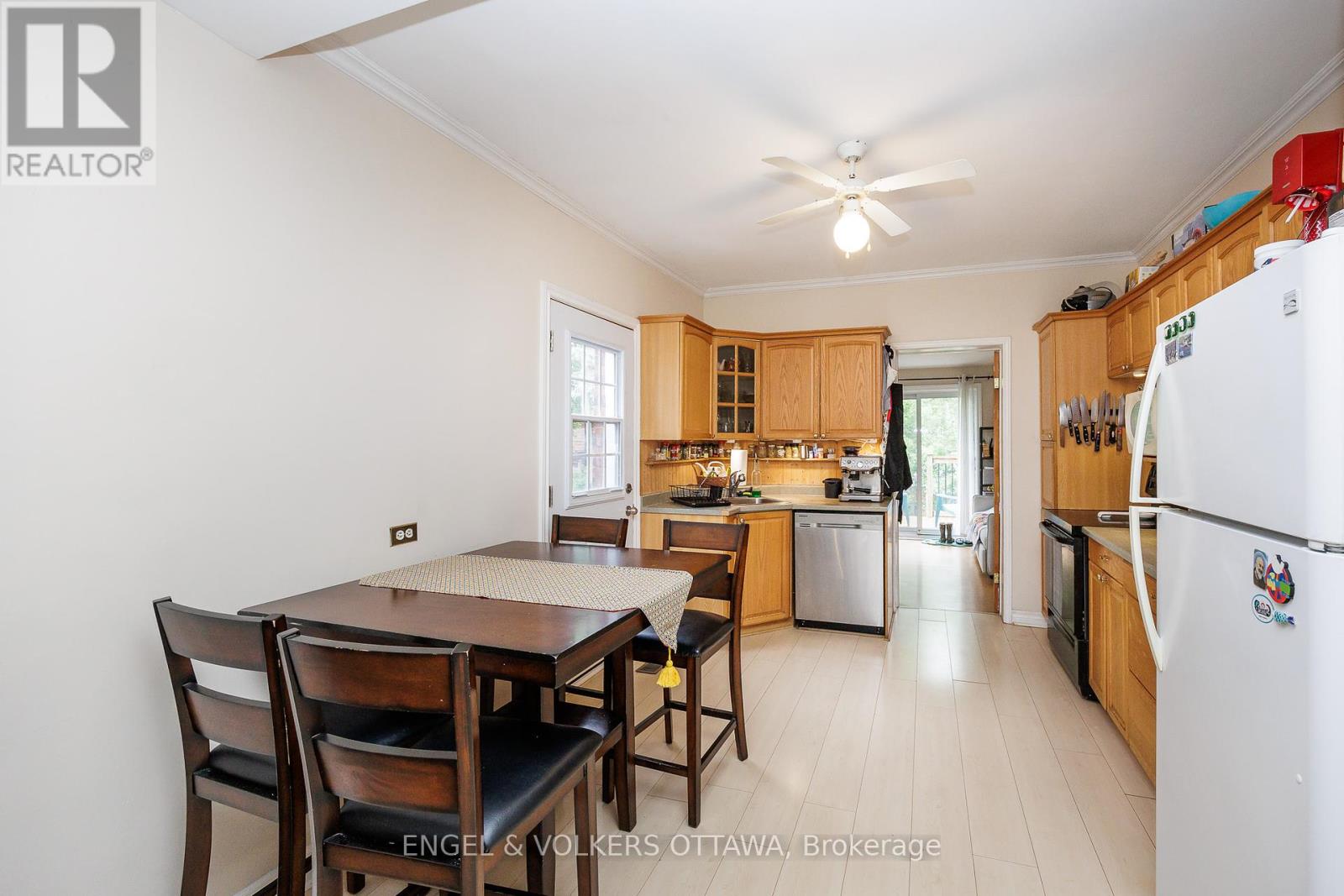 253 Arlington Avenue, Ottawa, Ontario  K1R 5T1 - Photo 10 - X12179508