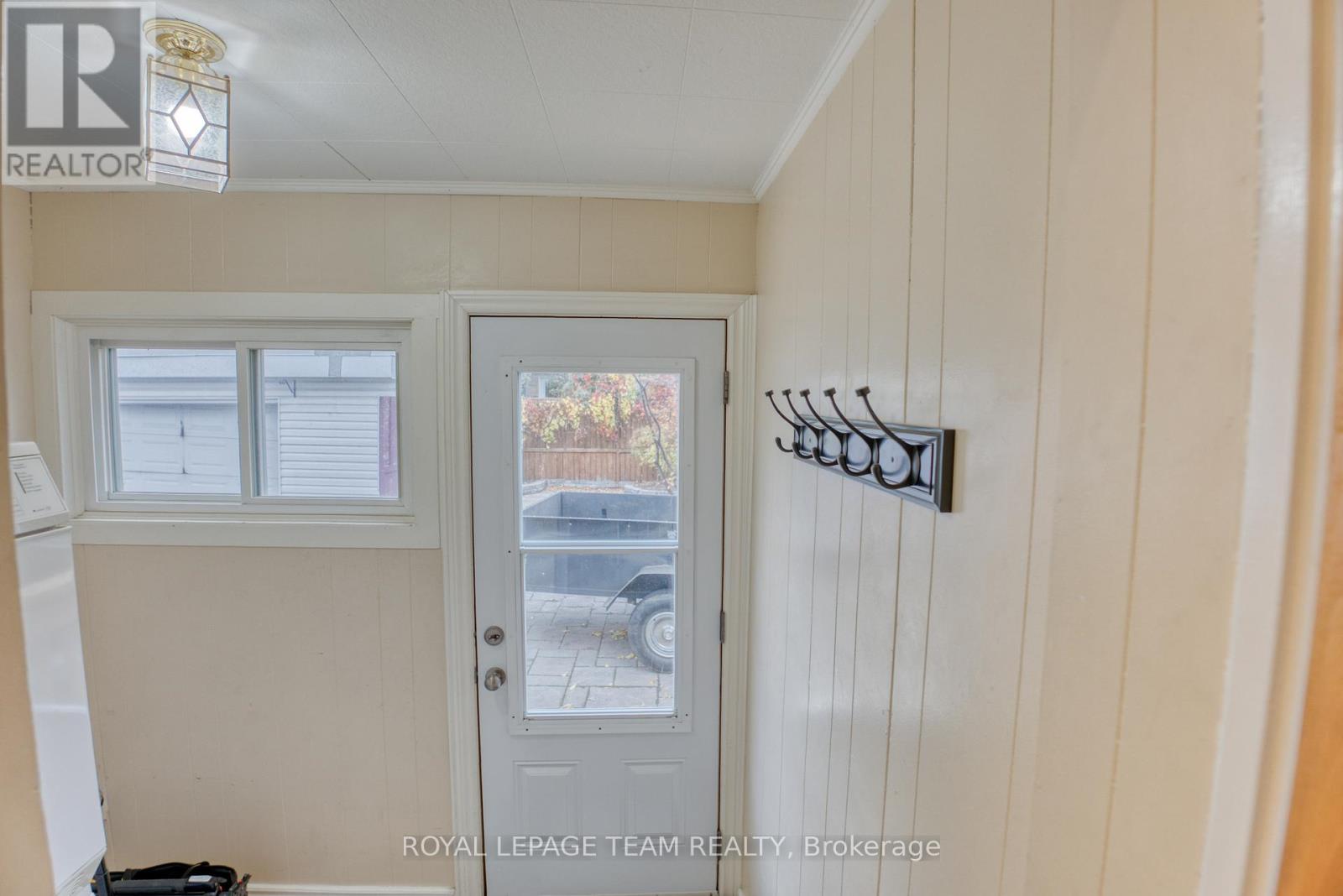 87 Guigues Avenue, Ottawa, Ontario  K1N 5H8 - Photo 14 - X12179510