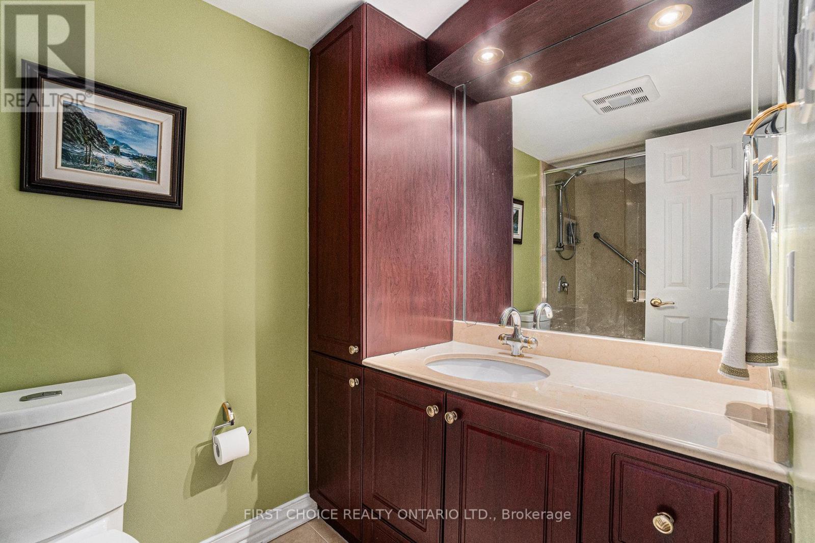 2405 - 545 St. Laurent Boulevard, Ottawa, Ontario  K1K 4H9 - Photo 24 - X12179533