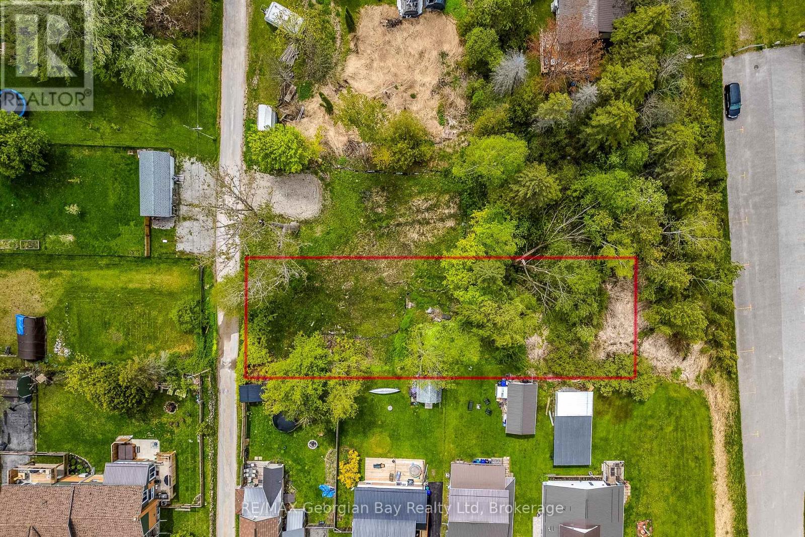 63 NETTLETON DRIVE, Penetanguishene, Ontario