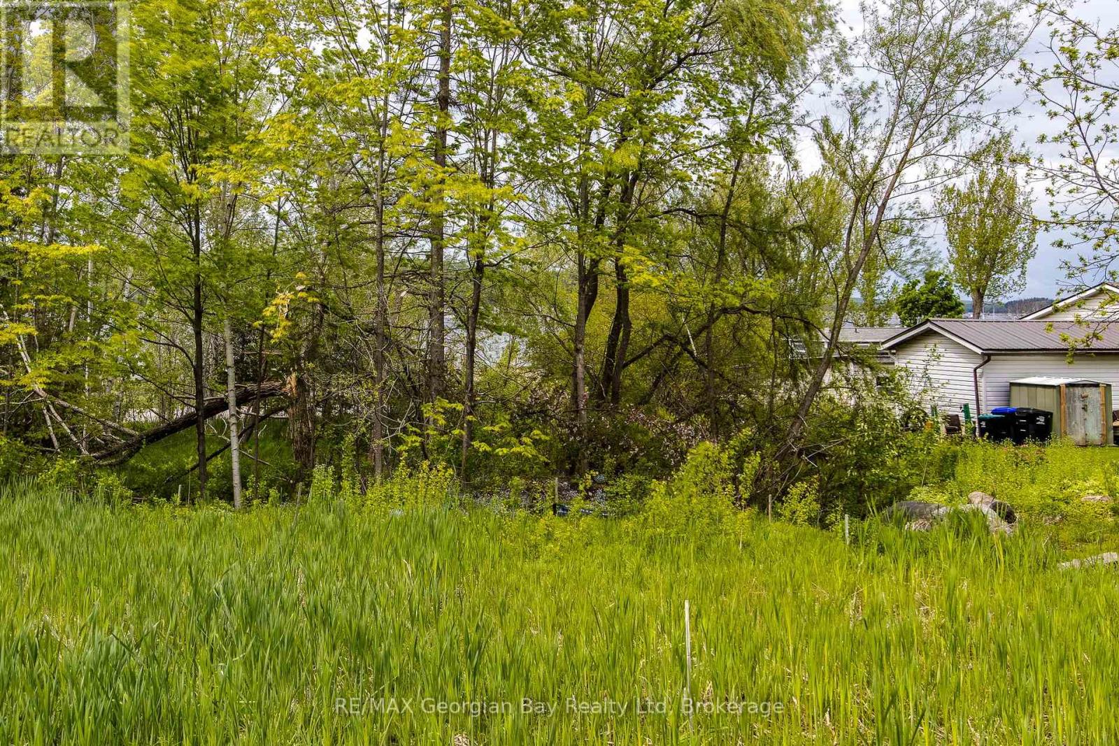 63 Nettleton Drive, Penetanguishene, Ontario  L9M 1N1 - Photo 15 - S12179426