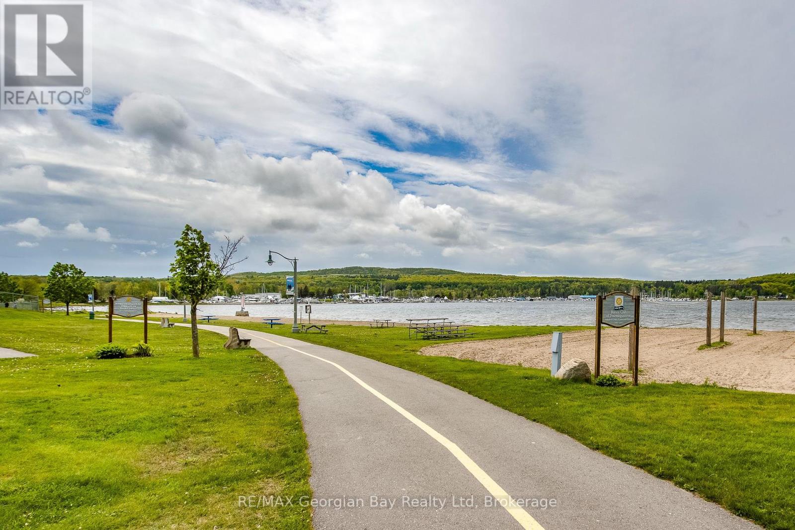 63 Nettleton Drive, Penetanguishene, Ontario  L9M 1N1 - Photo 16 - S12179426