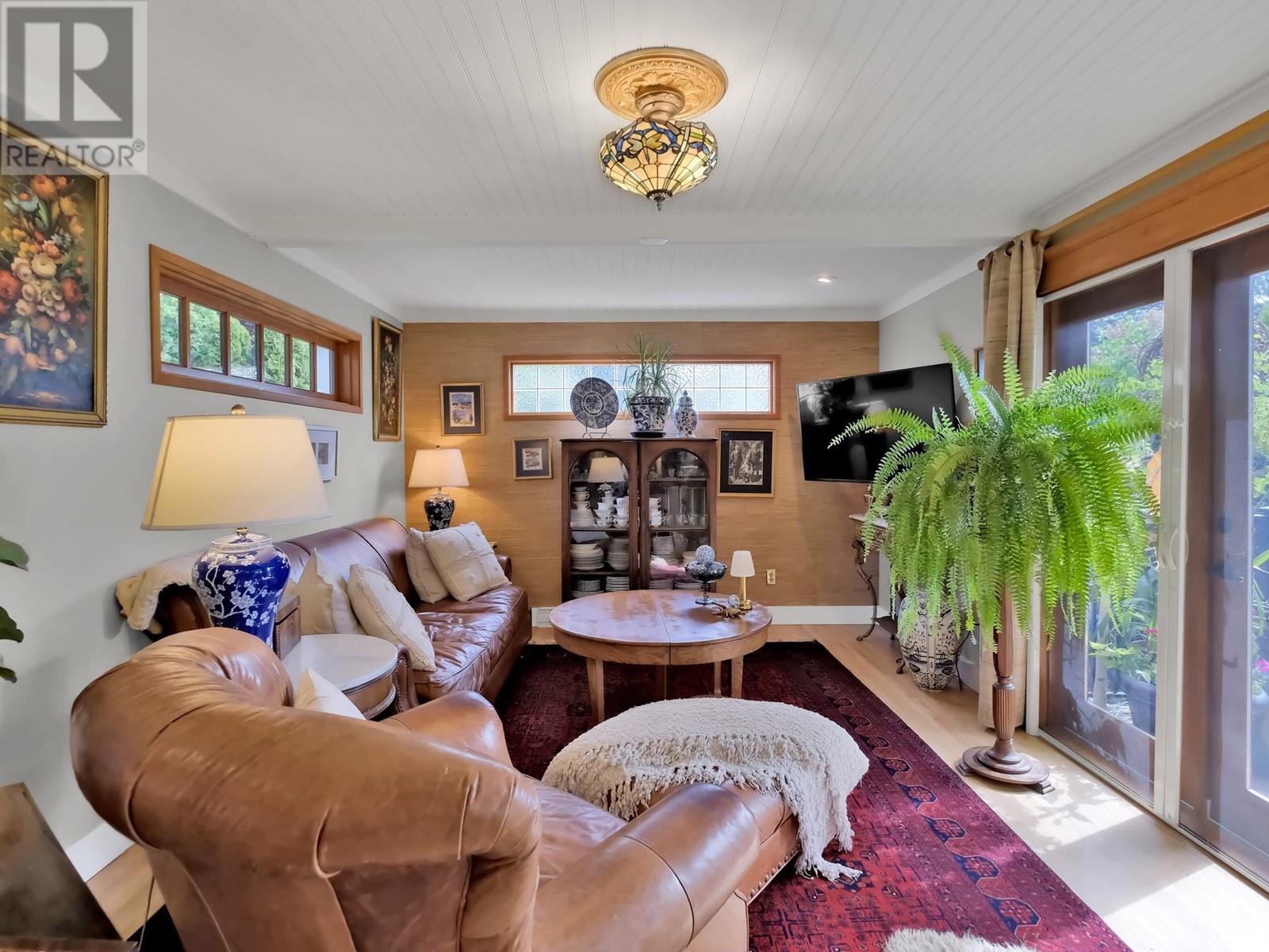 4306 Hazell Road, Kelowna, BC V1W1P8