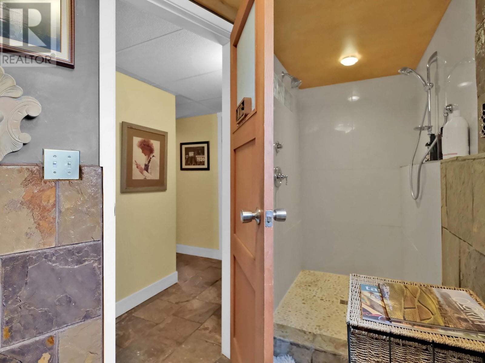 Property at 4306 Hazell Road image 4