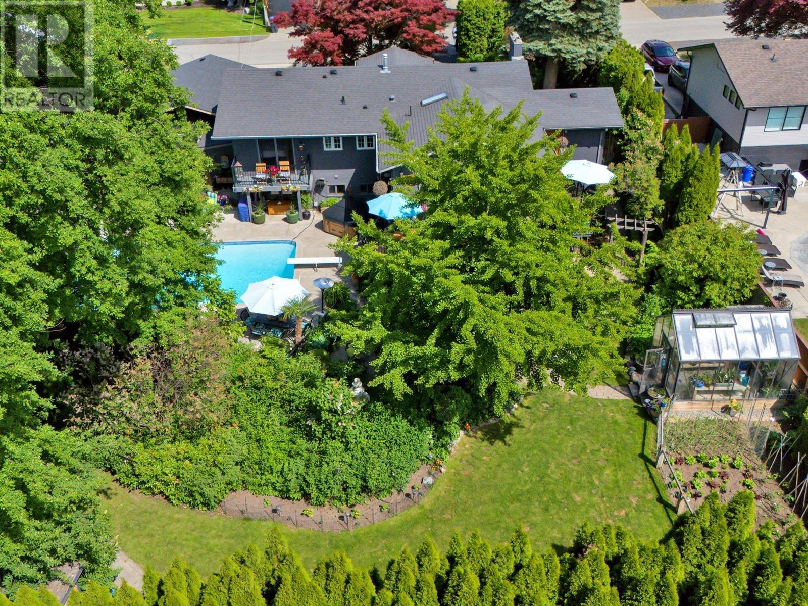 4306 Hazell Road, Kelowna, BC V1W1P8