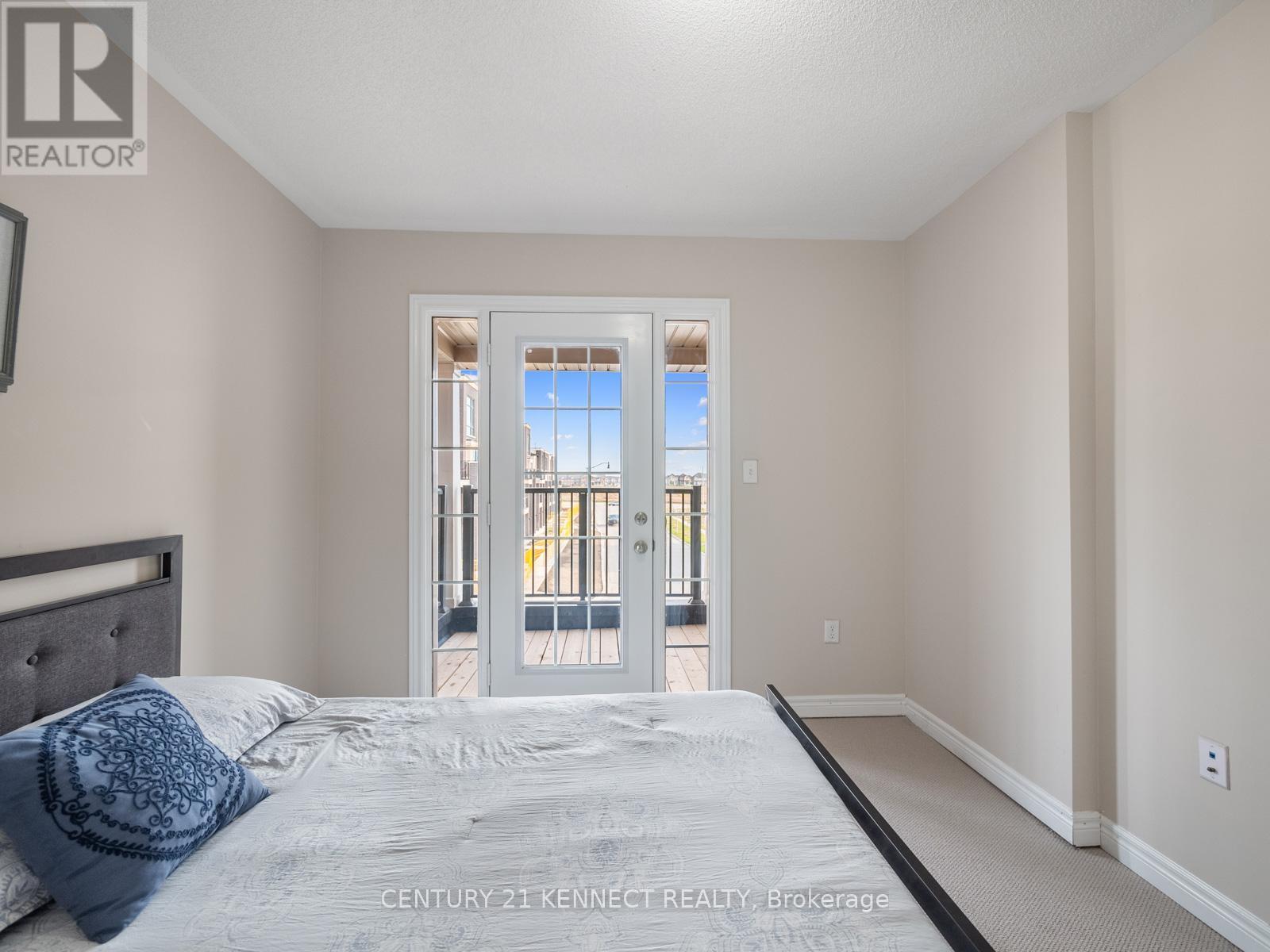 49 Finegan Circle, Brampton, Ontario  L7A 0B7 - Photo 24 - W12179383