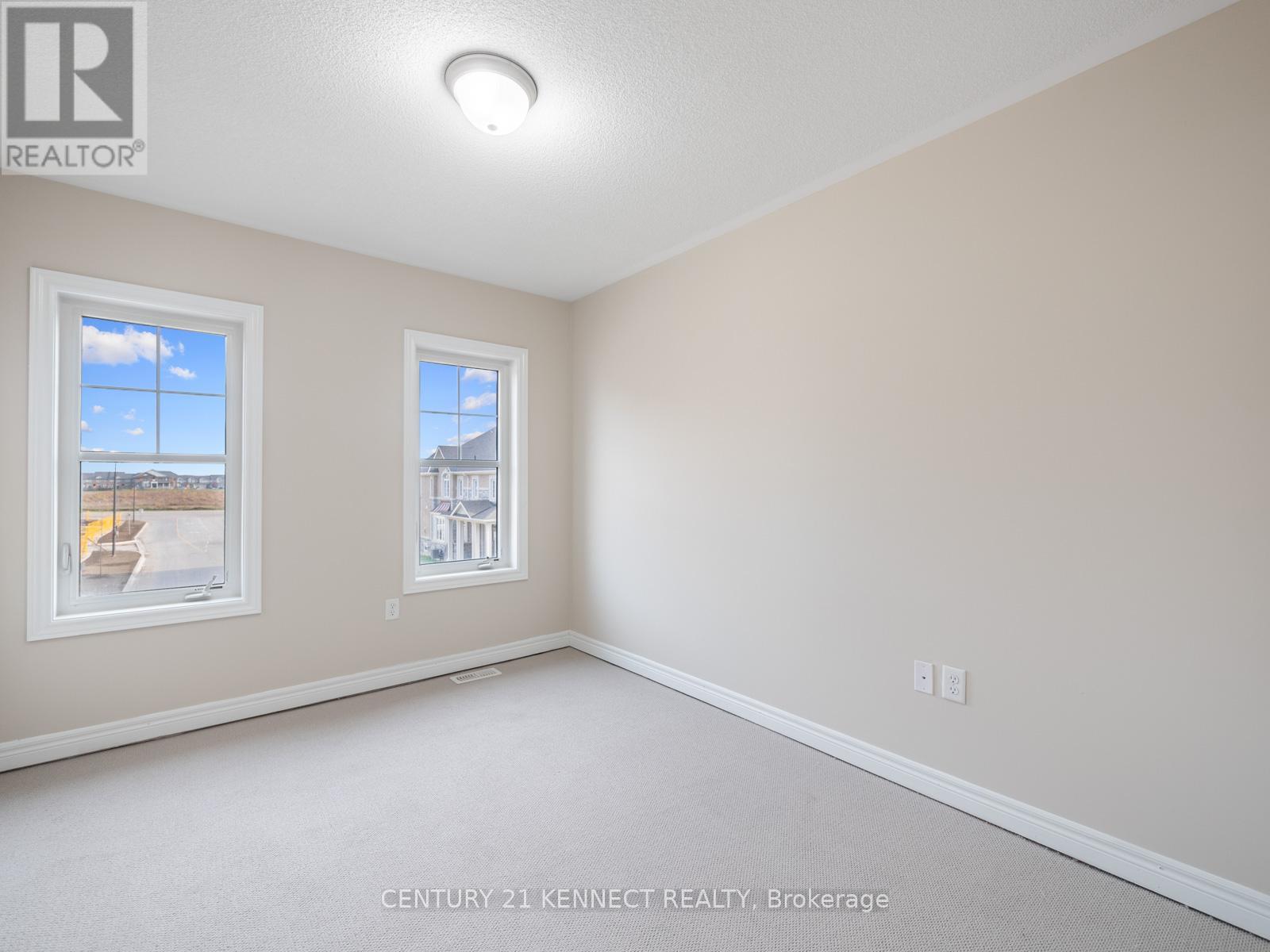49 Finegan Circle, Brampton, Ontario  L7A 0B7 - Photo 25 - W12179383