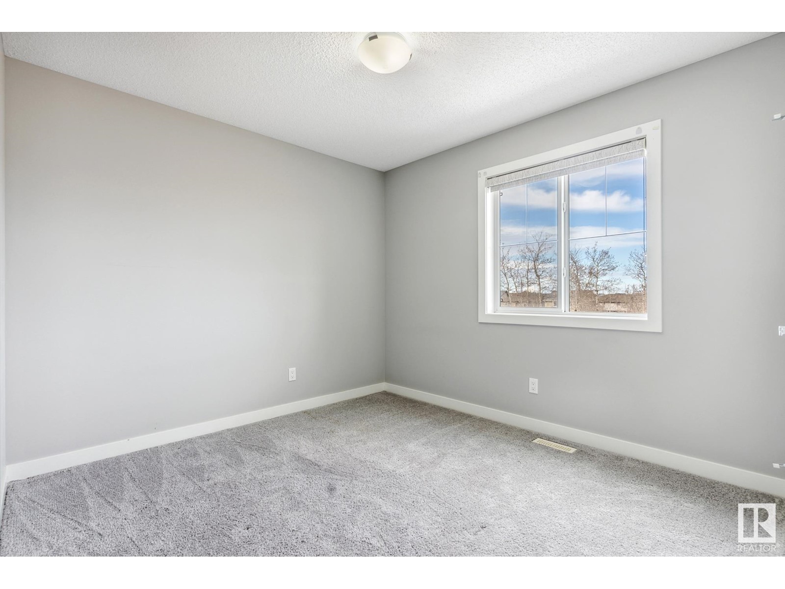 5940 174 Av Nw Nw, Edmonton, Alberta  T5Y 3V7 - Photo 25 - E4430276