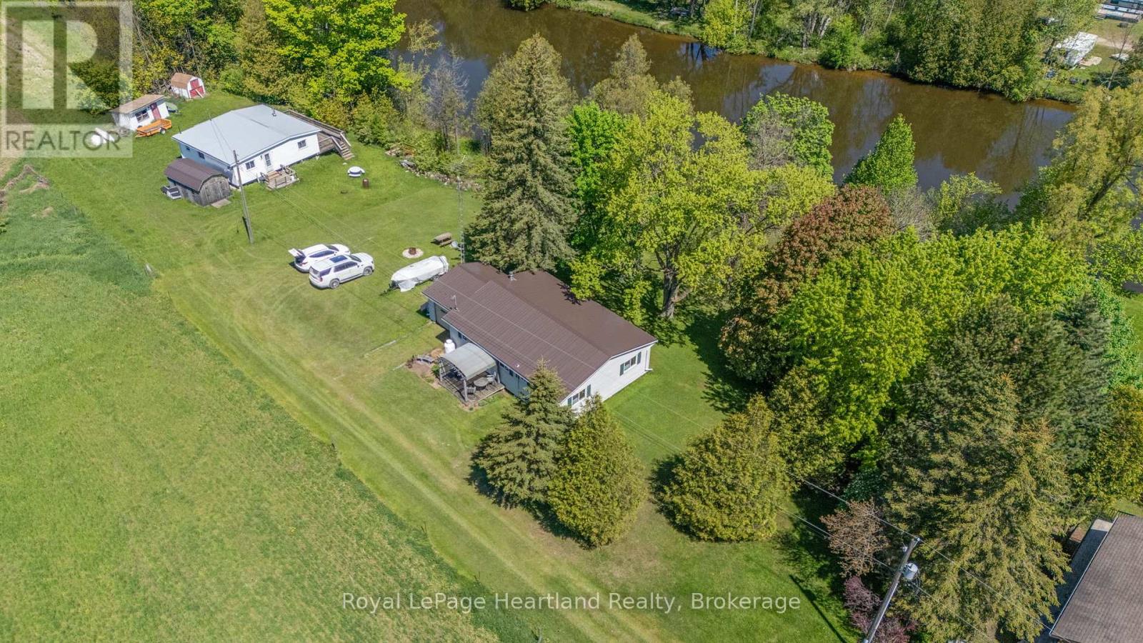 Property at 48 POECHMAN LANE image 2