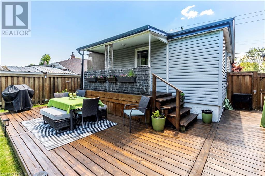 75 Mcelroy Road E, Hamilton, Ontario  L9A 1Y7 - Photo 35 - 40732664