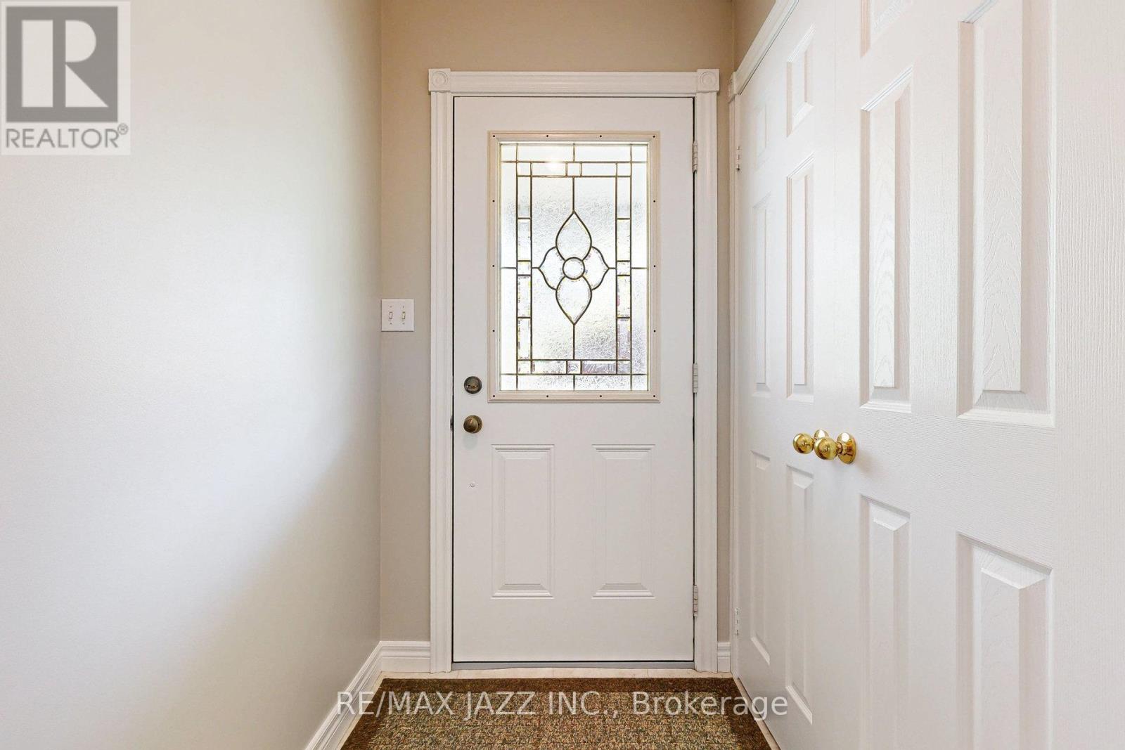 13 Springbrook Road, Cobourg, Ontario  K9A 4H8 - Photo 7 - X12179424