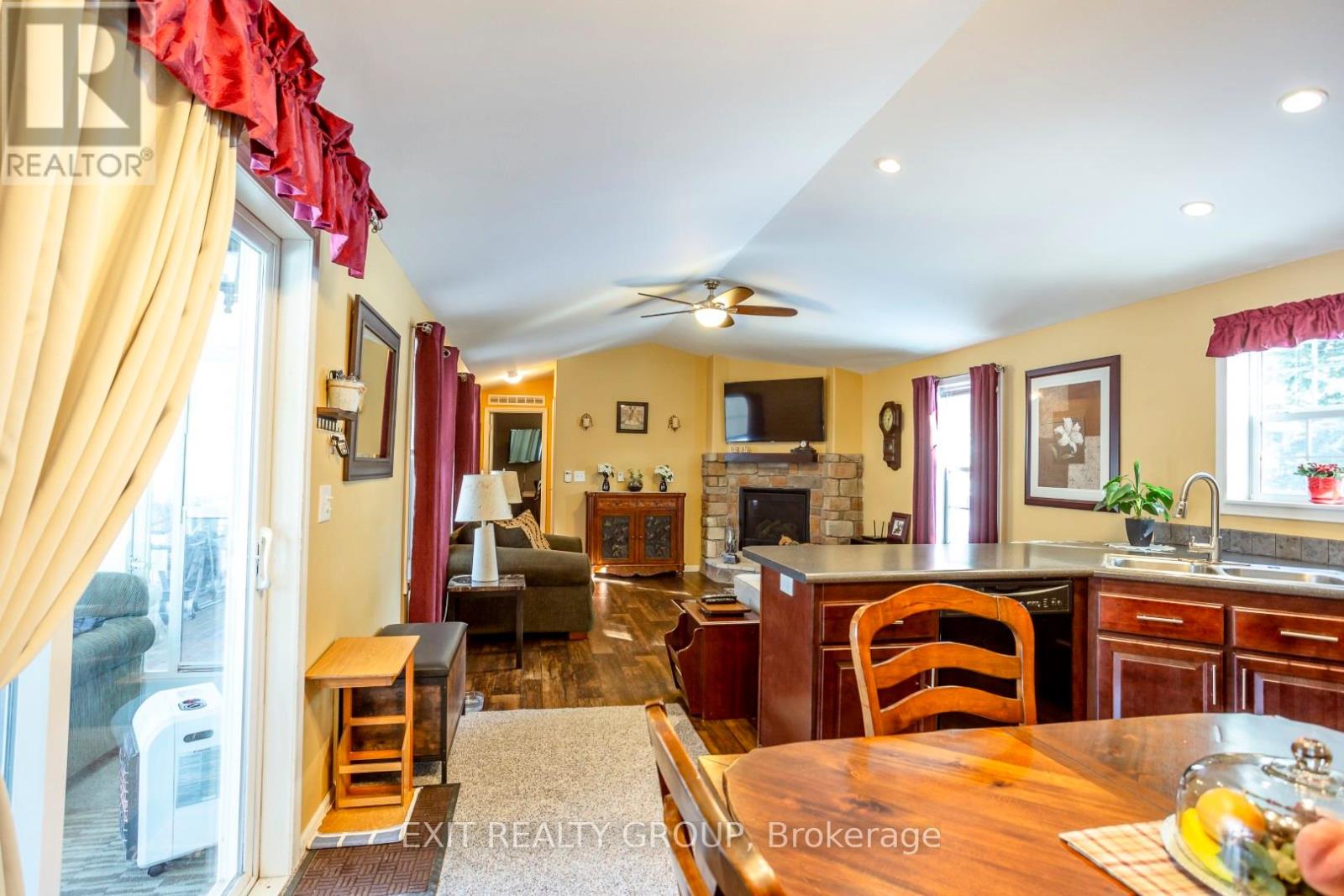 96 Sama Park Road, Havelock-Belmont-Methuen, Ontario  K0L 1Z0 - Photo 15 - X12179550
