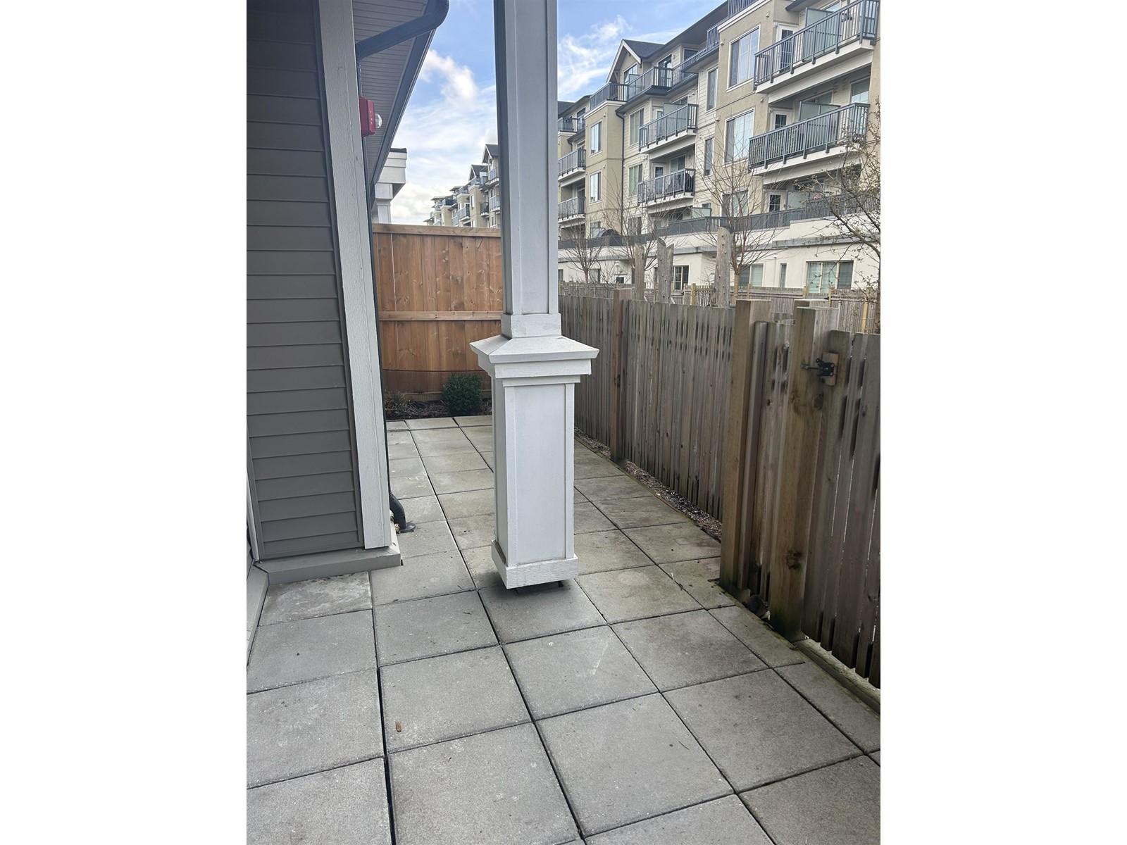 Property at 66 20487 65 AVENUE image 2