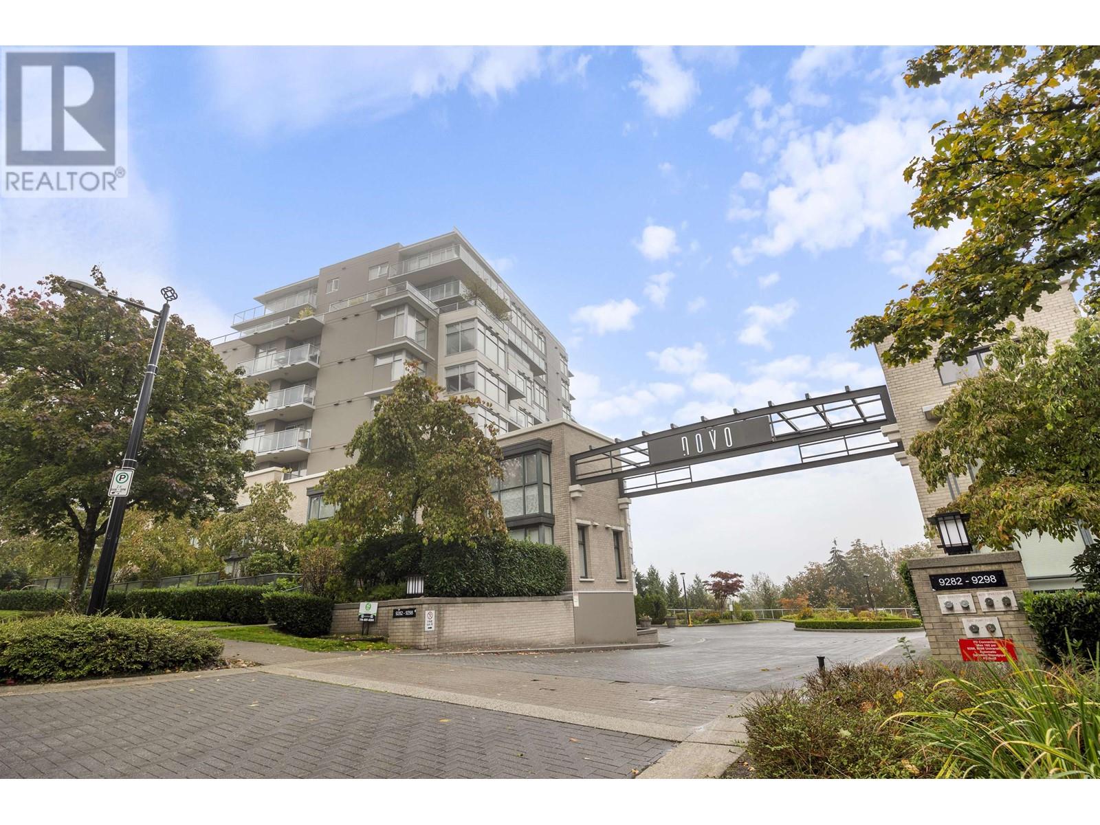 004 9288 UNIVERSITY CRESCENT, Burnaby, British Columbia