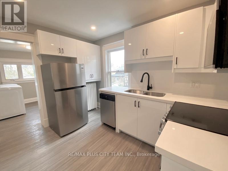 2 - 953 MONTCLAIR AVENUE, Hamilton, Ontario