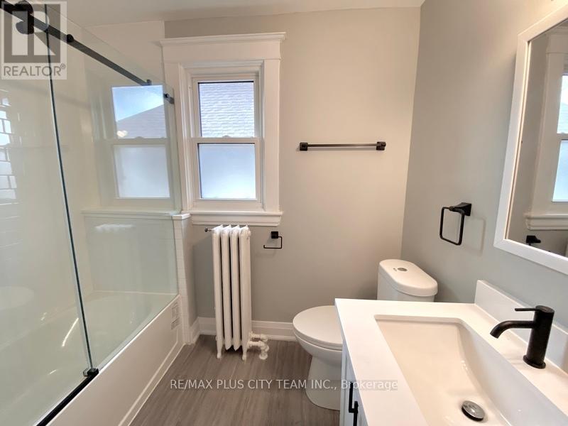 2 - 953 Montclair Avenue, Hamilton, Ontario  L8M 2E3 - Photo 19 - X12179340