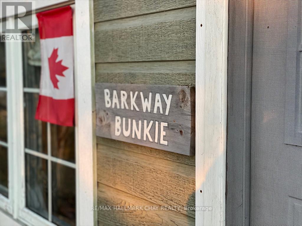1133 Fire Route A1 Street, Gravenhurst, Ontario  P1P 1R3 - Photo 2 - X12179386