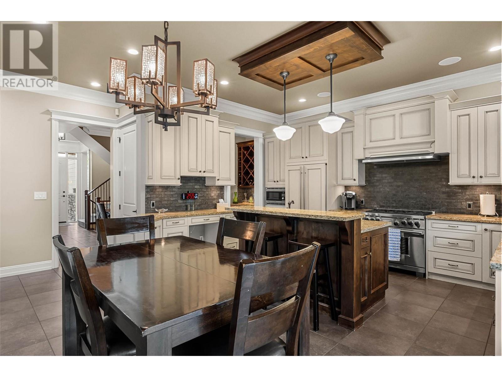 Property at 391 Fernie Place image 5