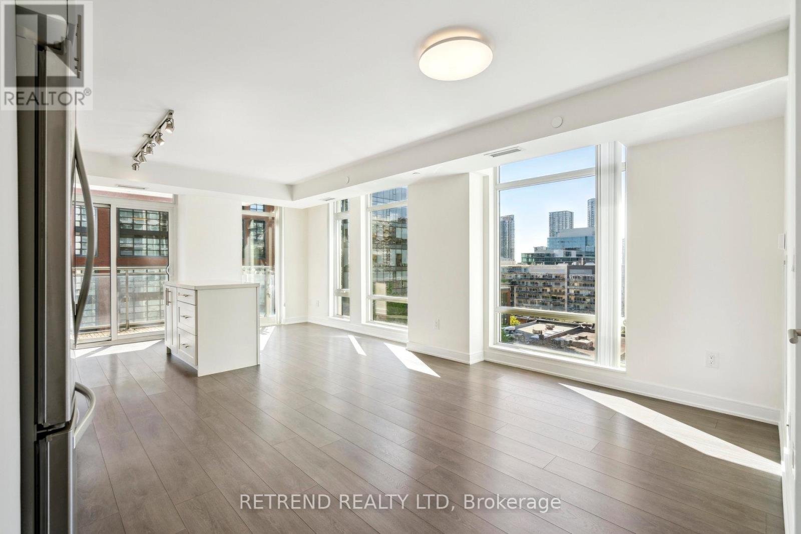 1116 - 525 Adelaide Street W, Toronto, Ontario  M5V 3W8 - Photo 10 - C12174991