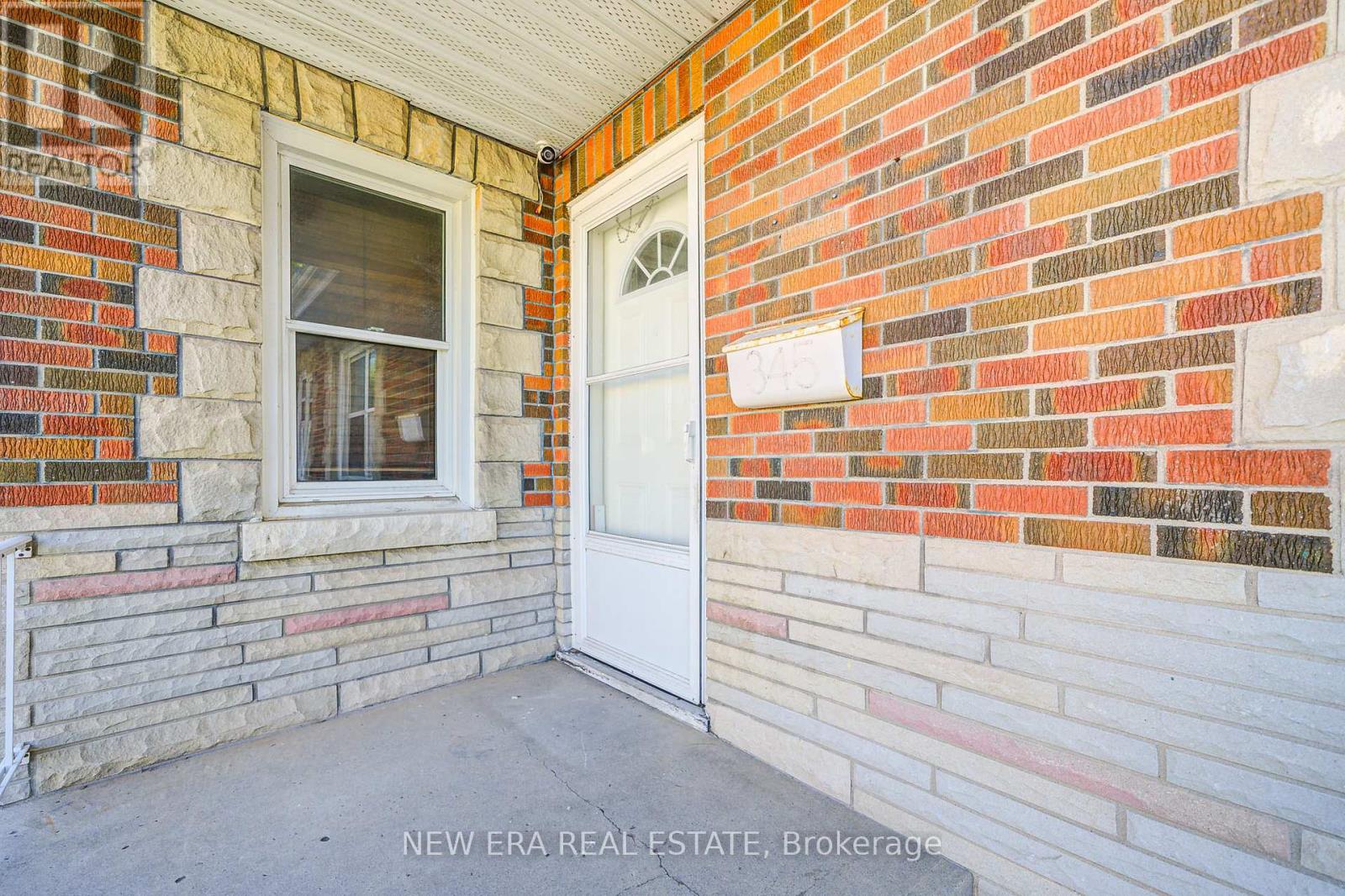 345 Park Road S, Oshawa, Ontario  L1J 4H6 - Photo 3 - E12178860
