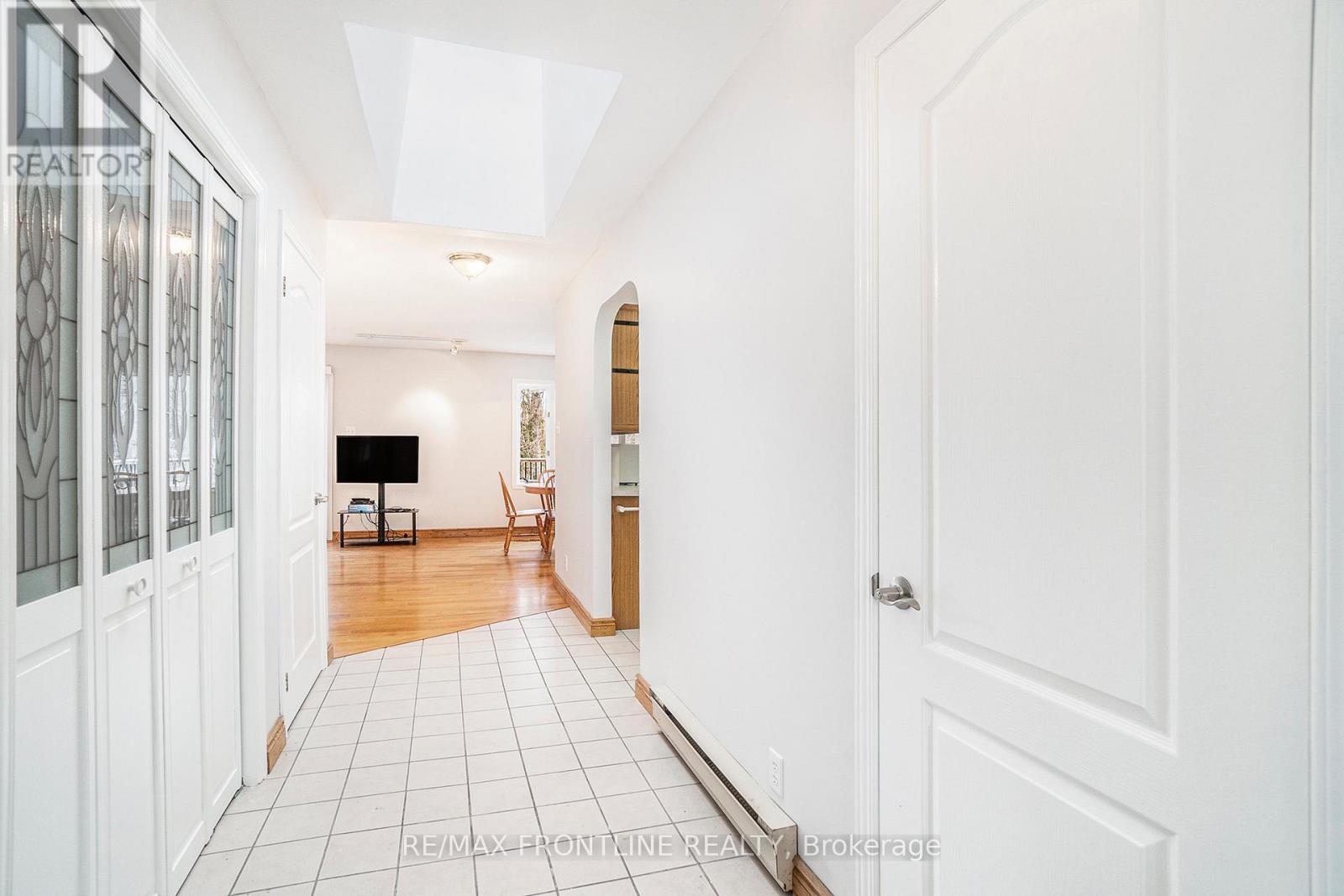 436 Miners Point, Tay Valley, Ontario  K7H 3C5 - Photo 4 - X12060099