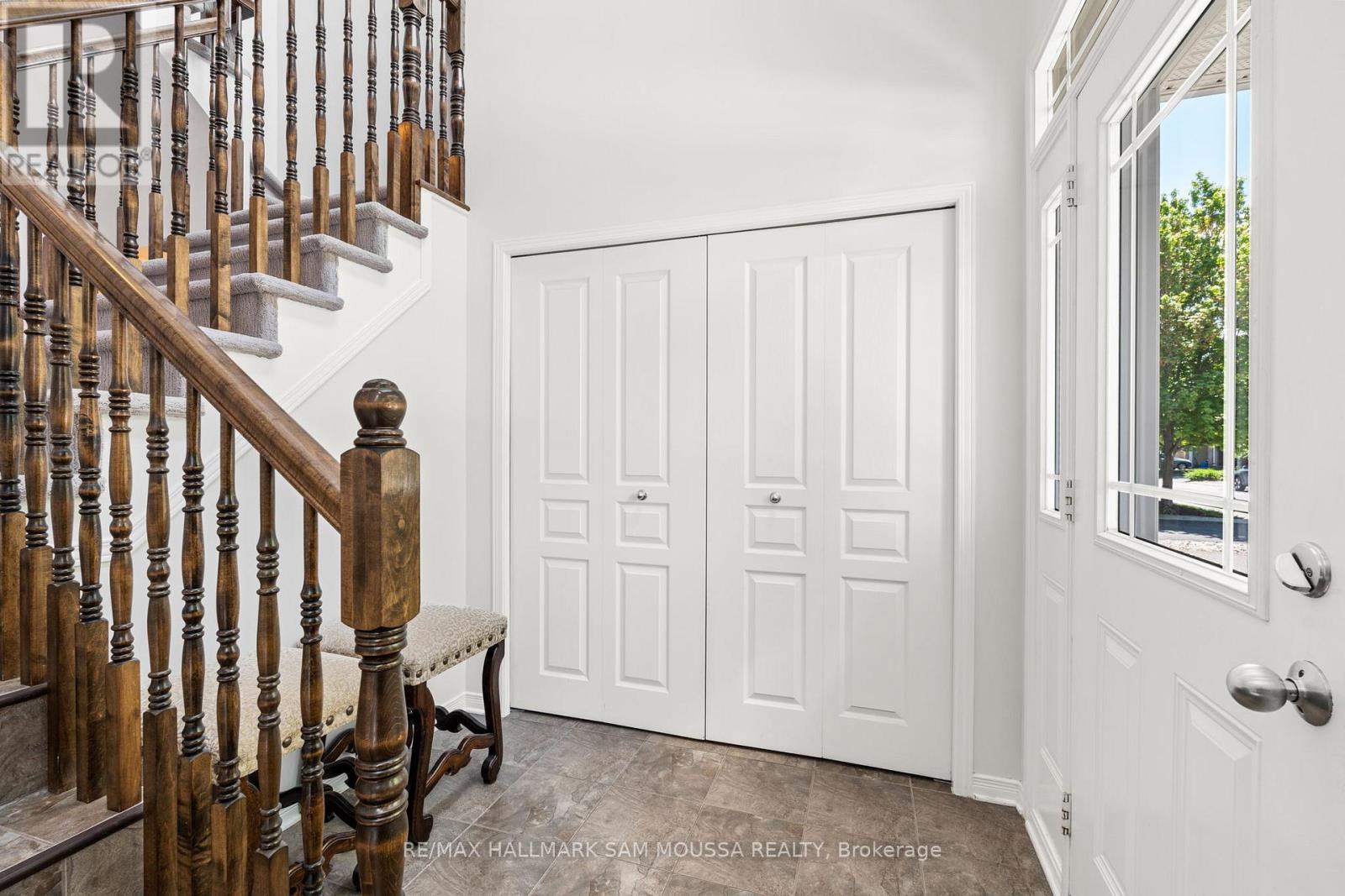 295 Harthill Way, Ottawa, Ontario  K2J 0P3 - Photo 5 - X12178785