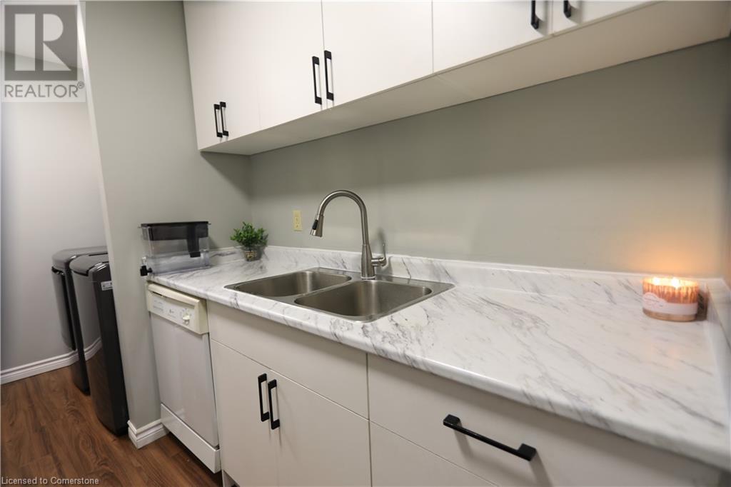 1096 Jalna Boulevard Unit# 64, London, Ontario N6E 3B8 - Photo 14 - 40733349