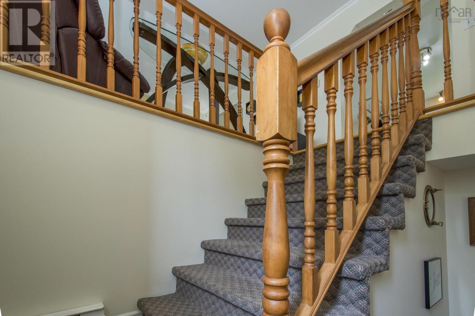 Property at 45 Churchill Avenue image 4