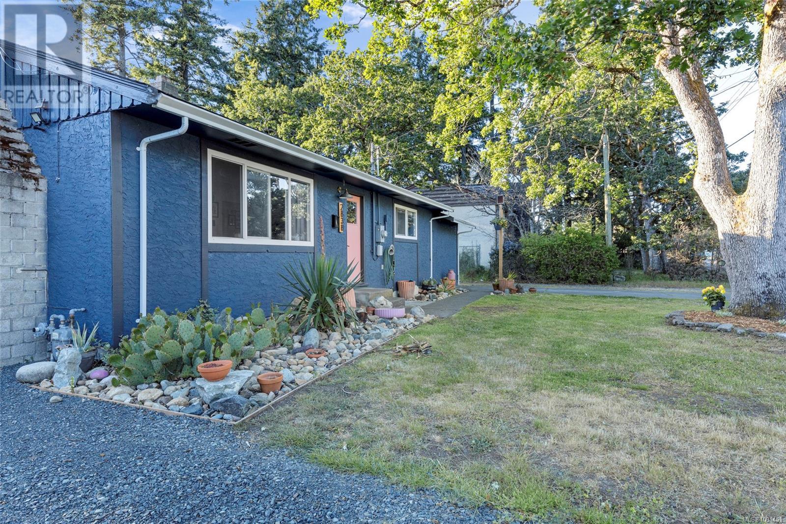 Property at 2838 Aldwynd Rd image 4