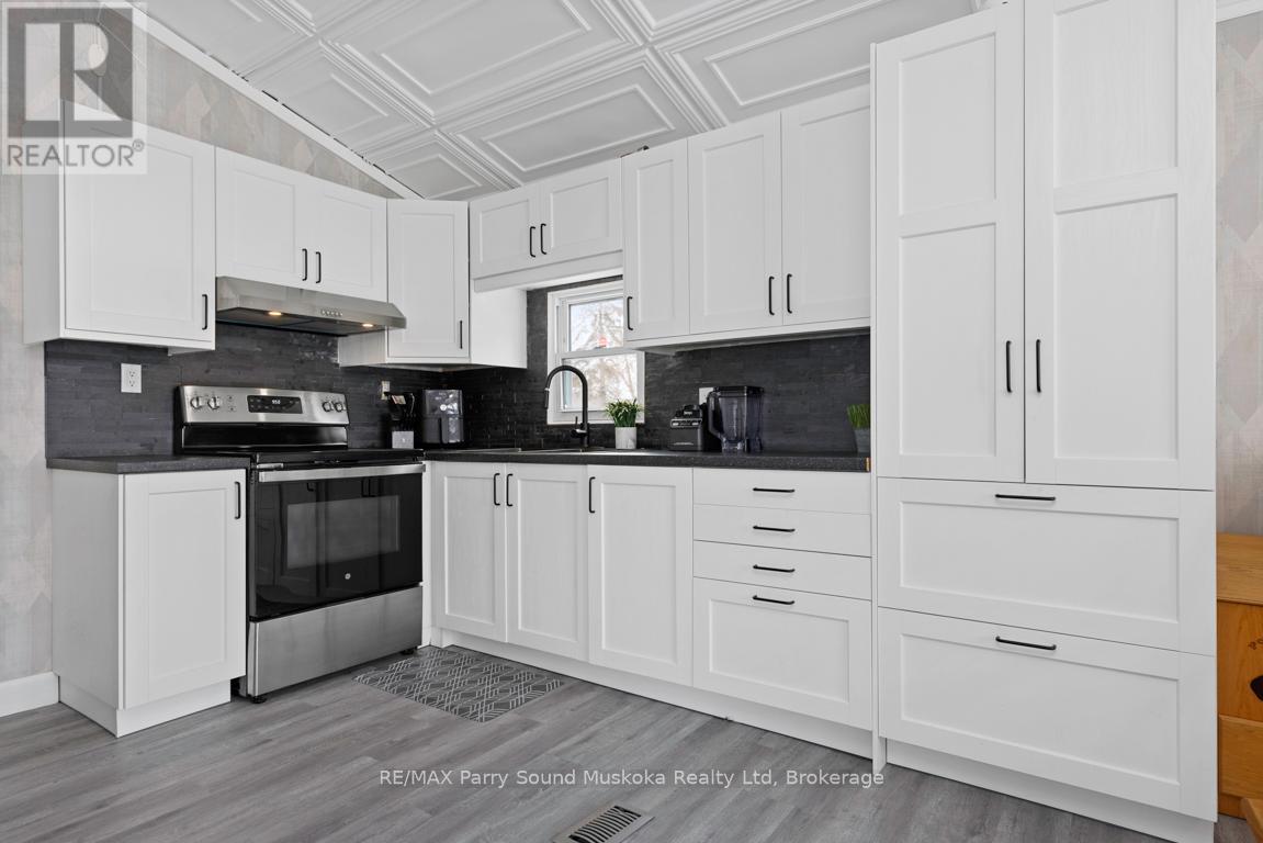 2 Holland Avenue, Parry Sound Remote Area, Ontario  P0G 1B0 - Photo 17 - X12000462