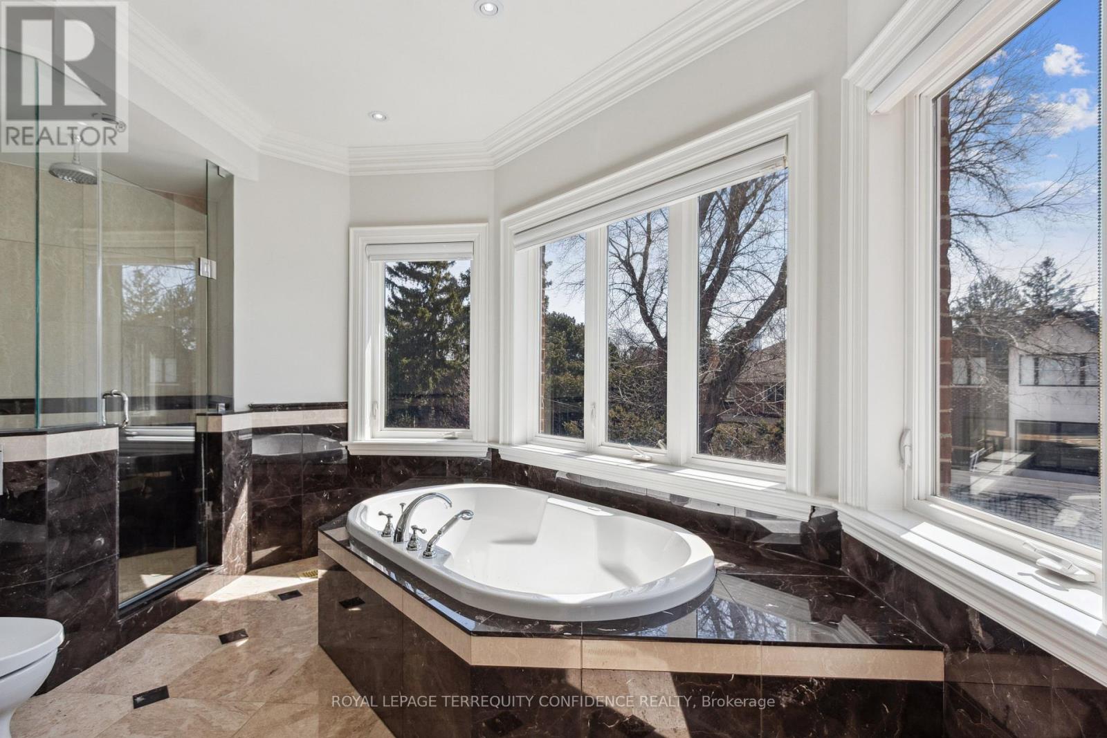 241 Hounslow Avenue, Toronto, Ontario  M2N 2B5 - Photo 24 - C12179425