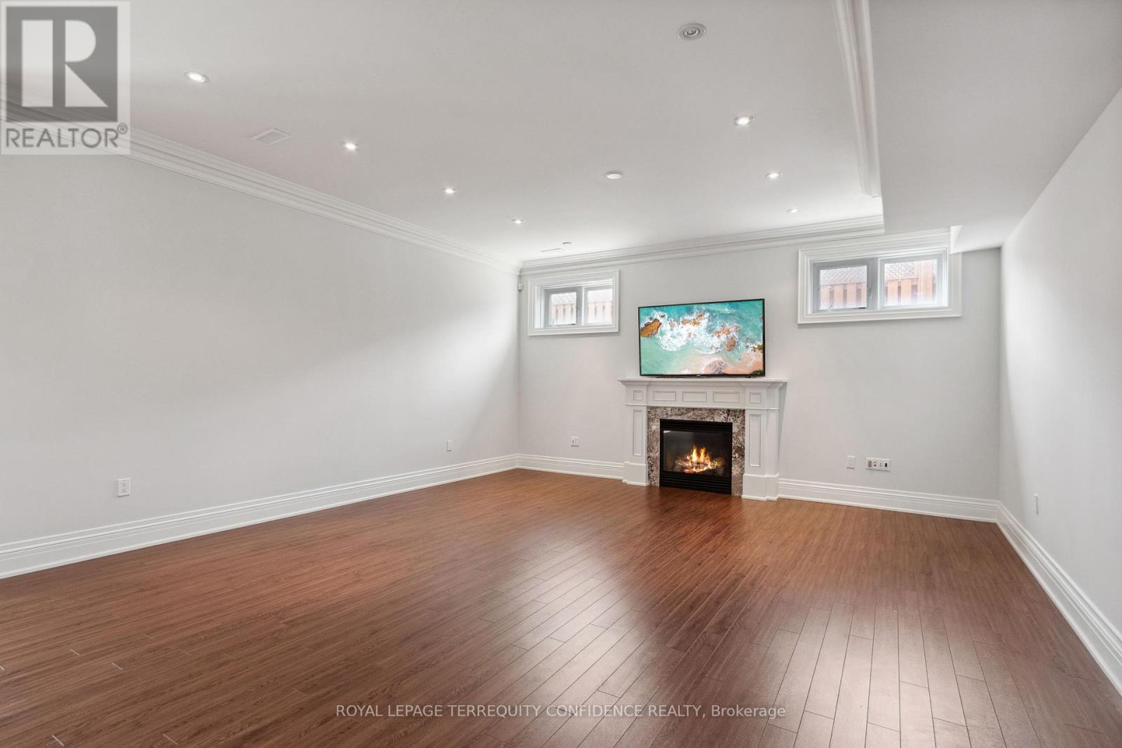 241 Hounslow Avenue, Toronto, Ontario  M2N 2B5 - Photo 36 - C12179425