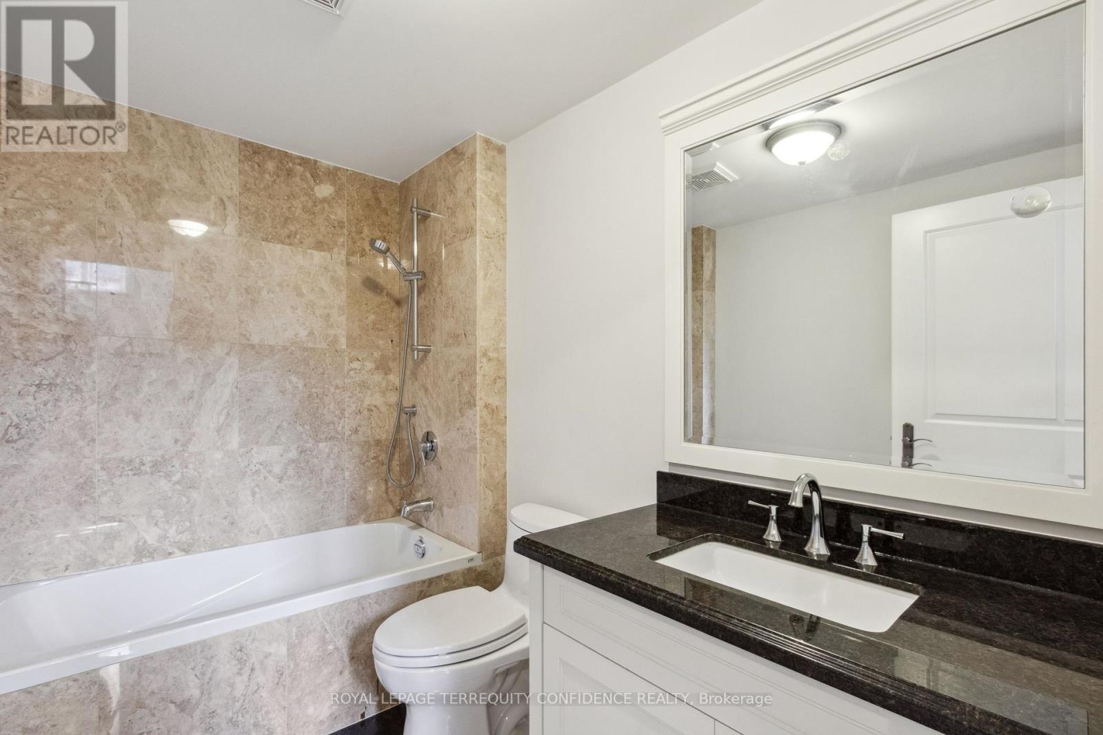 241 Hounslow Avenue, Toronto, Ontario  M2N 2B5 - Photo 41 - C12179425