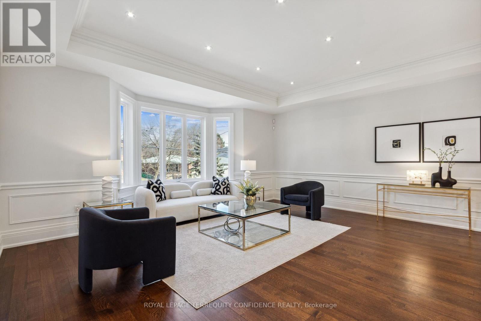 241 Hounslow Avenue, Toronto, Ontario  M2N 2B5 - Photo 6 - C12179425