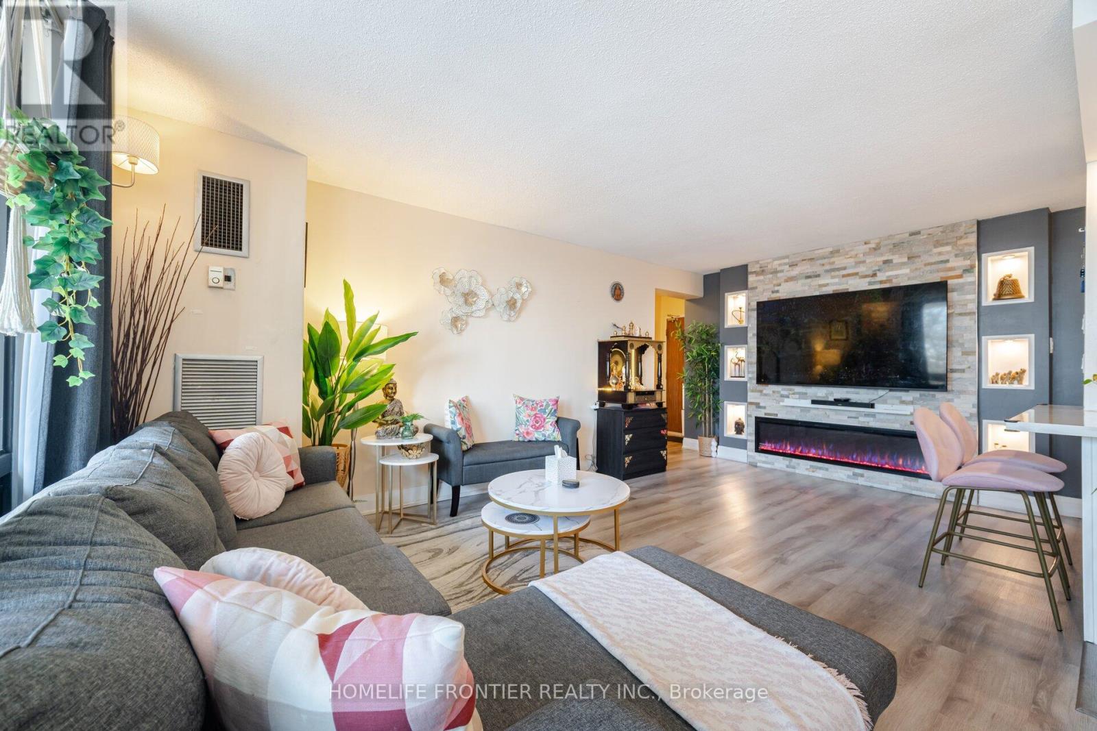 309 - 177 Linus Road, Toronto, Ontario  M2J 4S5 - Photo 8 - C12179497