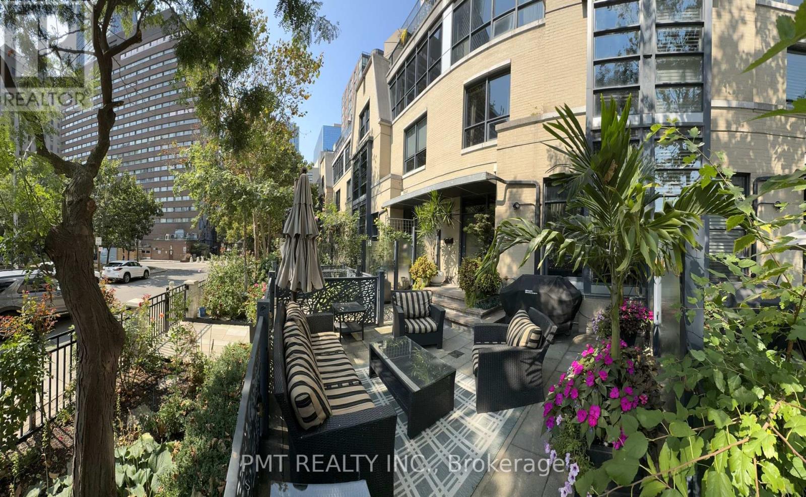 14 Granby Street, Toronto, Ontario  M5B 2J5 - Photo 43 - C12179499